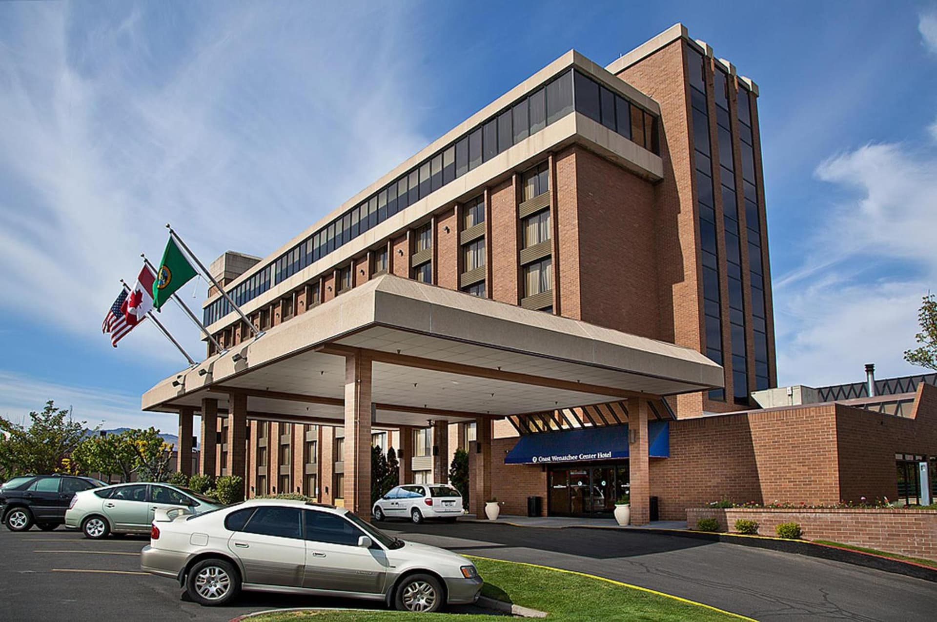 Coast Wenatchee Center Hotel featured exterior or lobby in Wenatchee, WA — similar hotel