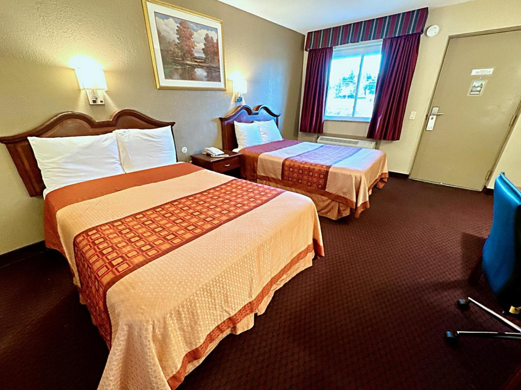 Travel Inn & Suites Flemington property views in Flemington, NJ — gallery photo 3