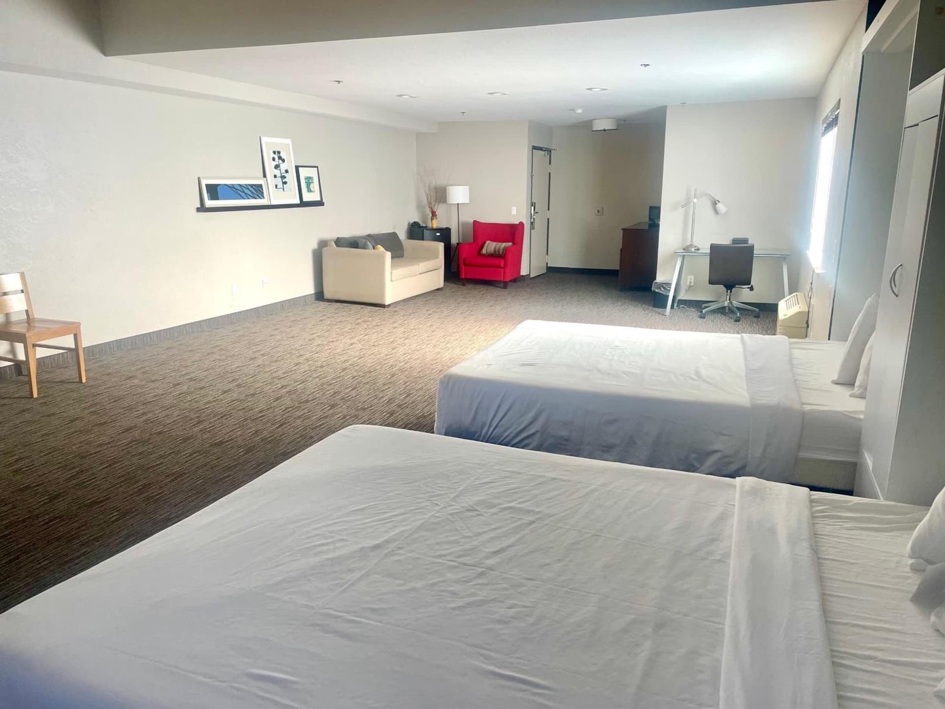Country Inn & Suites by Radisson, Bakersfield, CA gallery photo in Bakersfield, CA — image 32