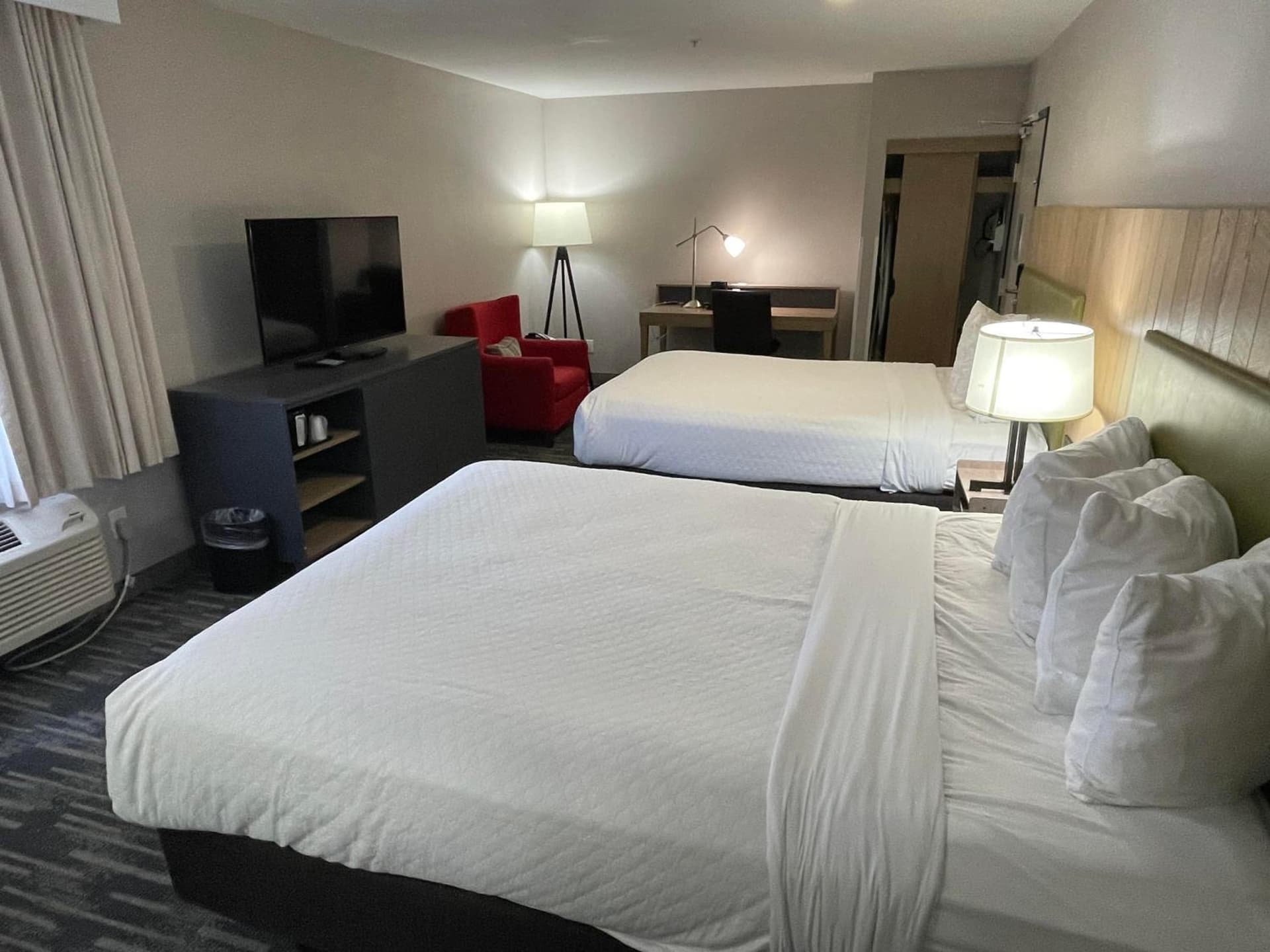 Country Inn & Suites by Radisson, Bakersfield, CA gallery photo in Bakersfield, CA — image 5