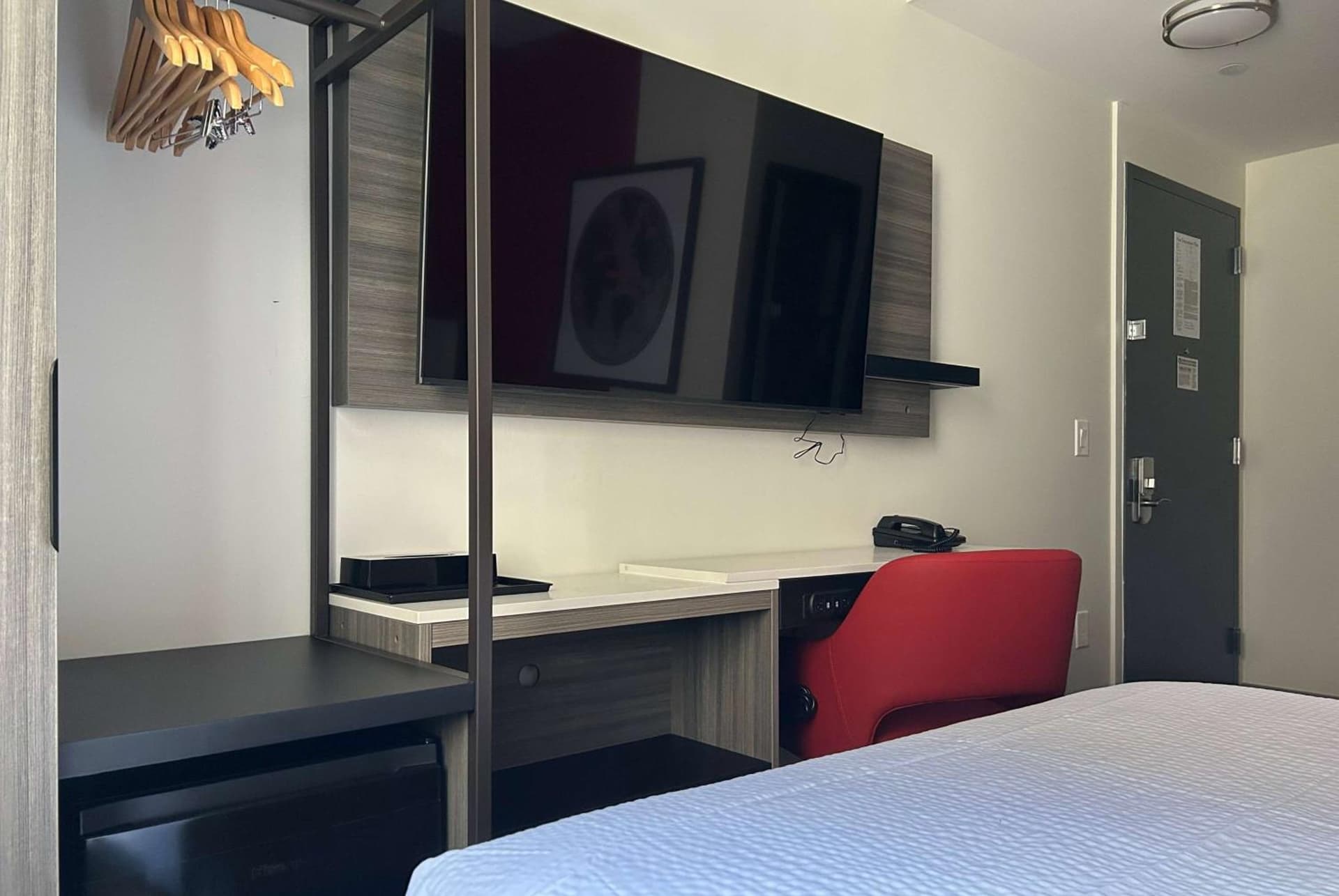 Ramada by Wyndham Brooklyn Near Flatbush property views in Brooklyn, NY — gallery photo 3