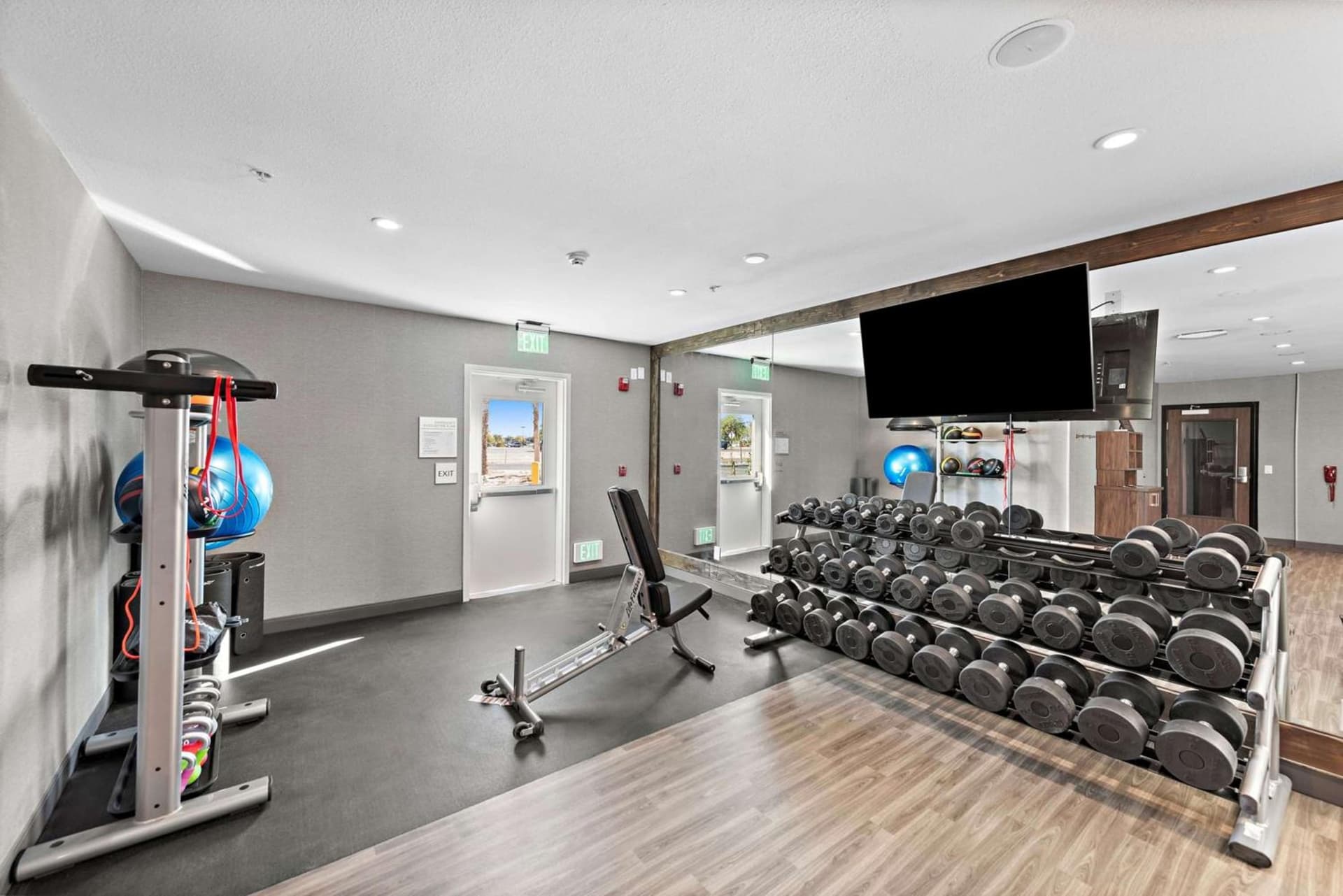 Hampton Inn by Hilton Calexico interior in Calexico, CA — gallery photo 2