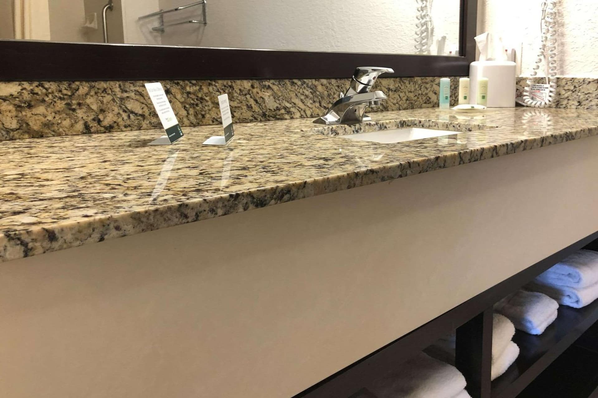 Quality Inn & Suites Denver International Airport gallery photo in Denver, CO — image 42