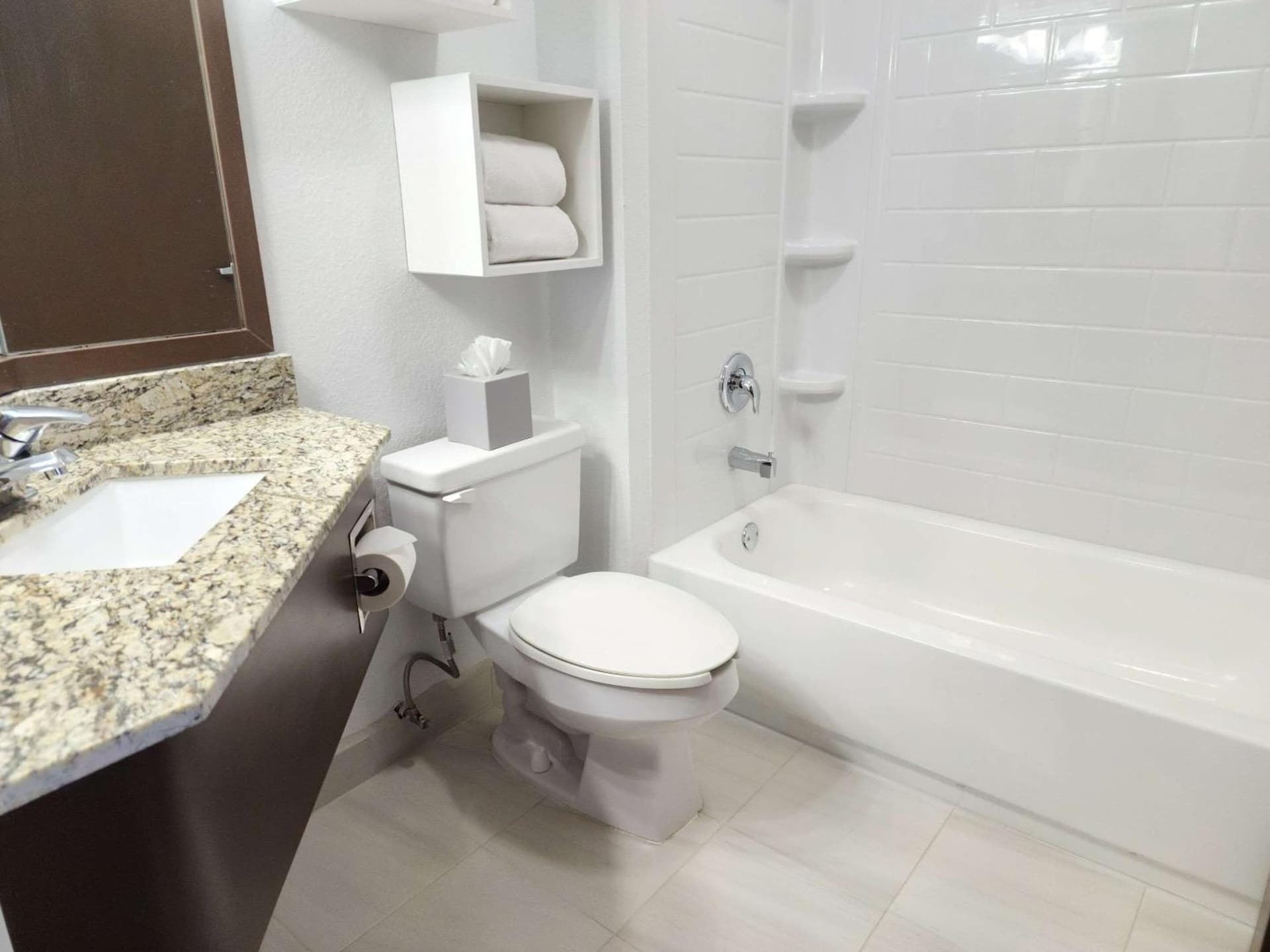 Quality Inn & Suites Denver International Airport gallery photo in Denver, CO — image 29