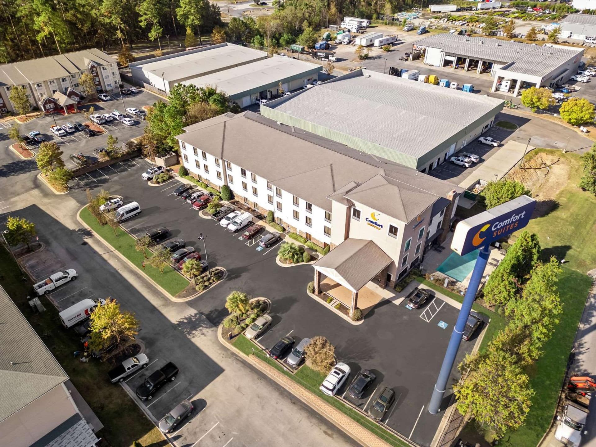 Comfort Suites Augusta Riverwatch property views in Augusta, GA — gallery photo 3