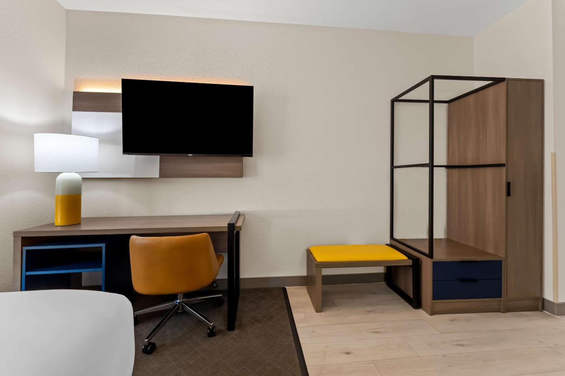 Comfort Suites Augusta Riverwatch gallery photo in Augusta, GA — image 40