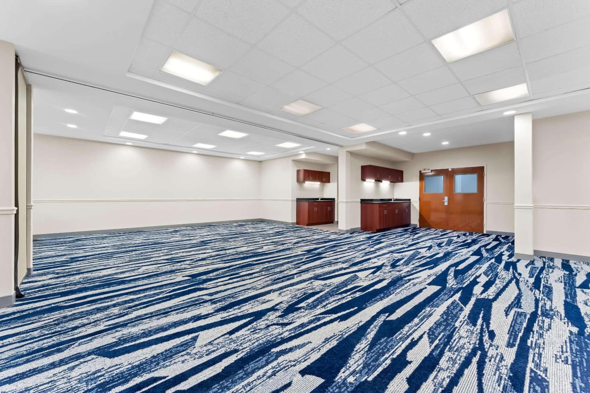 Comfort Suites Augusta Riverwatch gallery photo in Augusta, GA — image 78