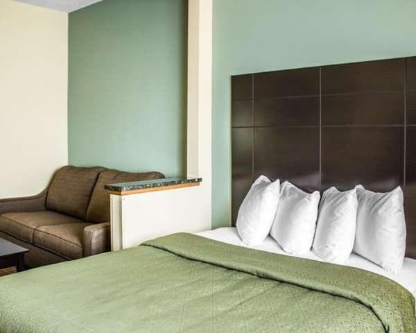 GrandStay Hotel & Suites Minocqua property views in Minocqua, WI — gallery photo 3