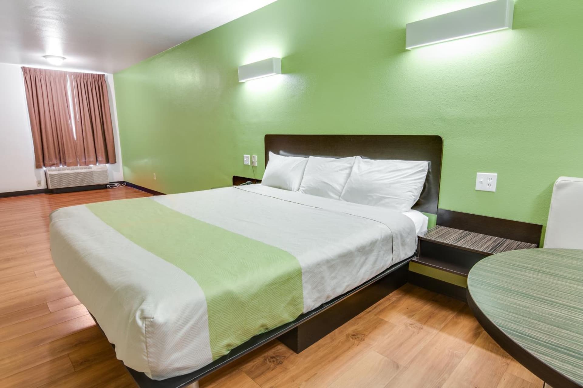 Motel 6-Longview, TX - North gallery photo in Longview, TX — image 8