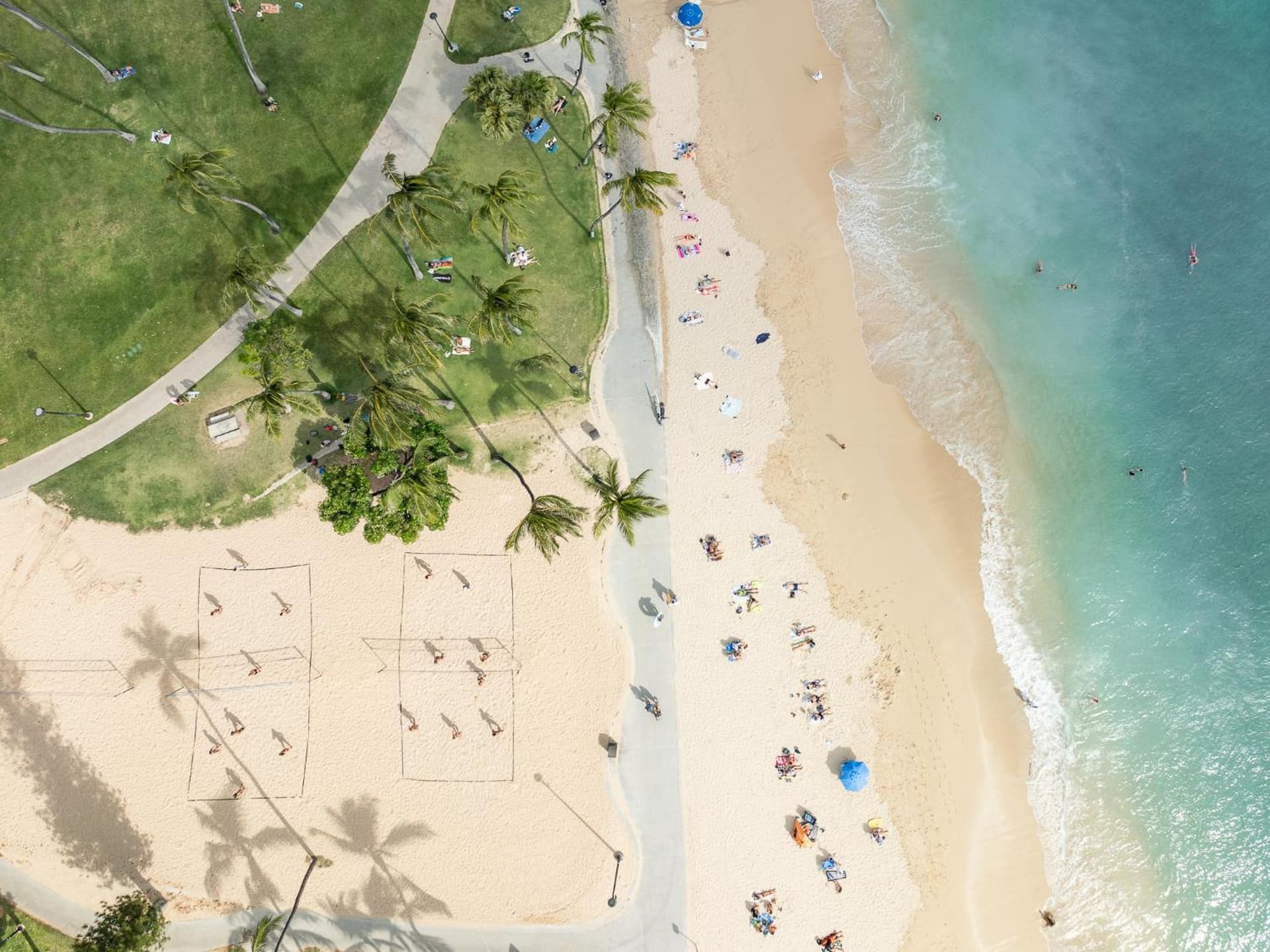 Luana Waikiki Hotel & Suites gallery photo in Honolulu, HI — image 45