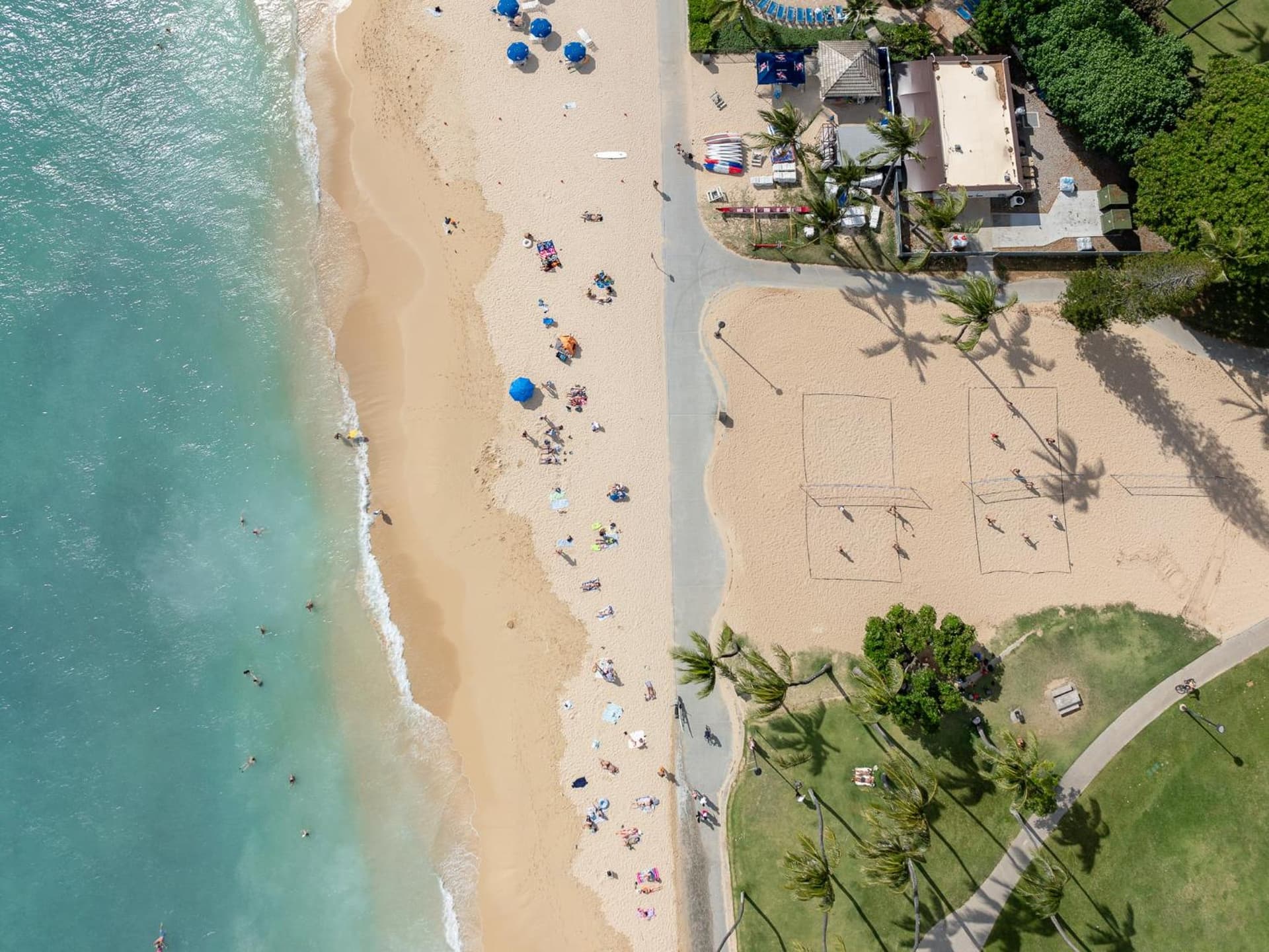 Luana Waikiki Hotel & Suites gallery photo in Honolulu, HI — image 32
