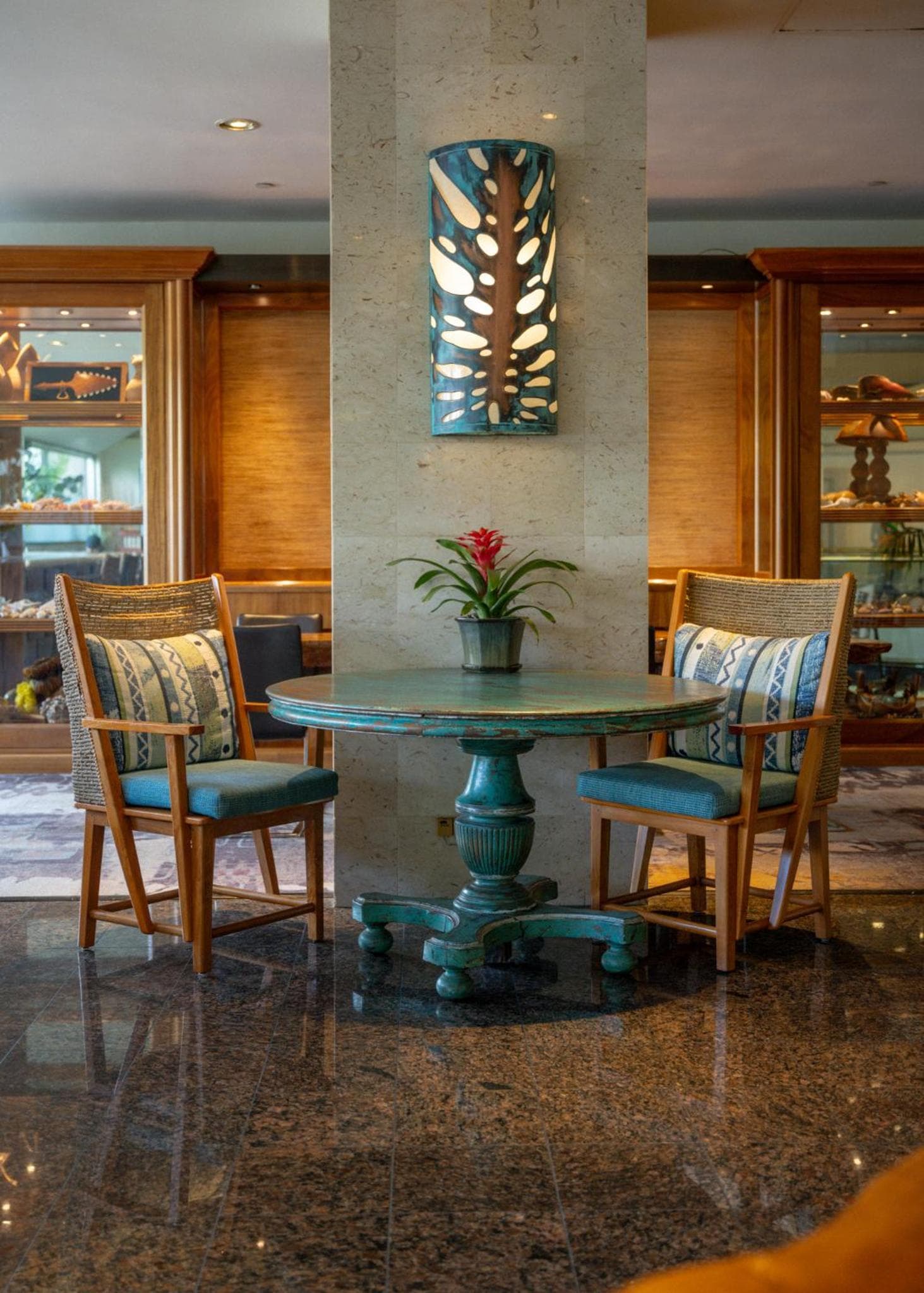 Luana Waikiki Hotel & Suites gallery photo in Honolulu, HI — image 49