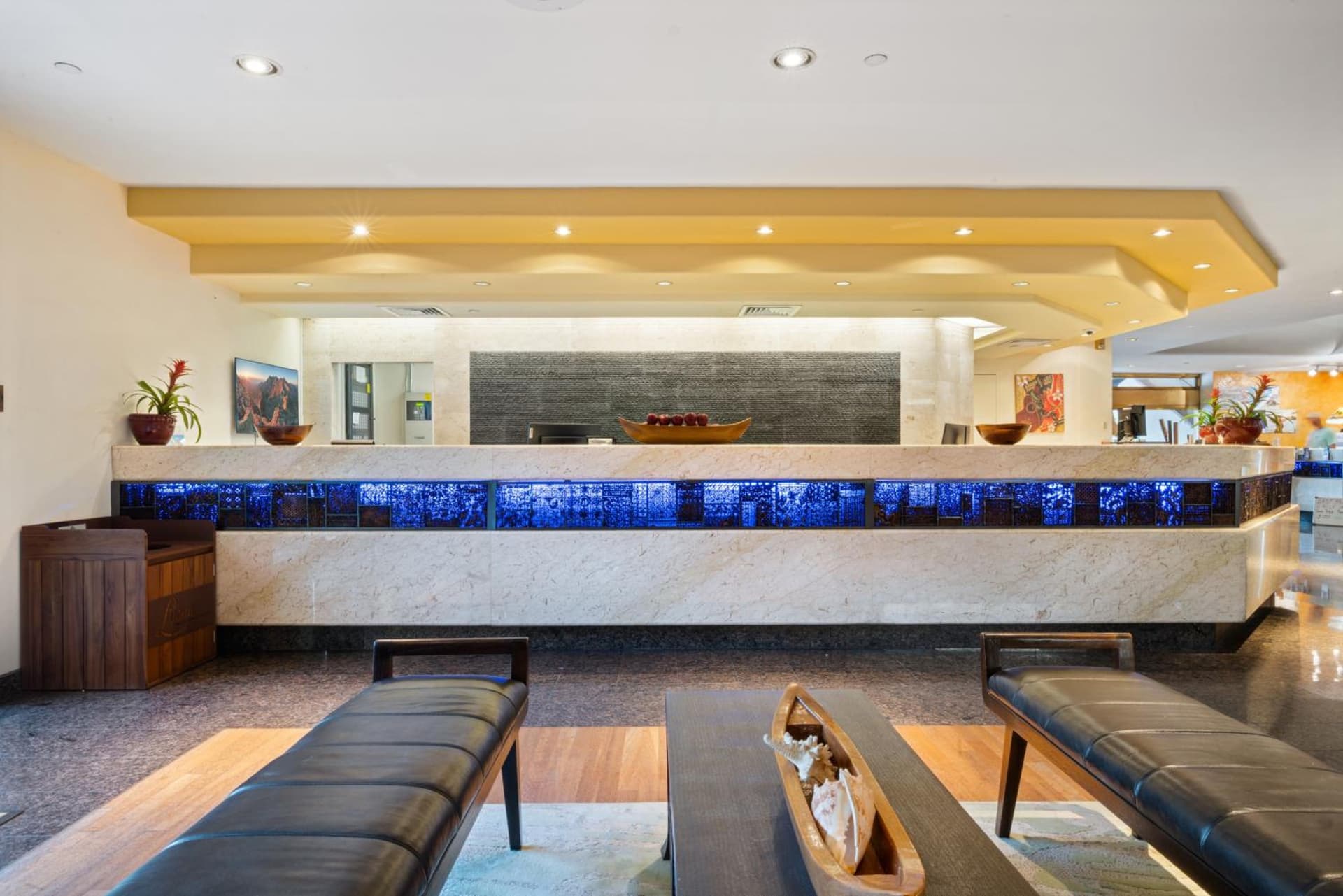 Luana Waikiki Hotel & Suites gallery photo in Honolulu, HI — image 117