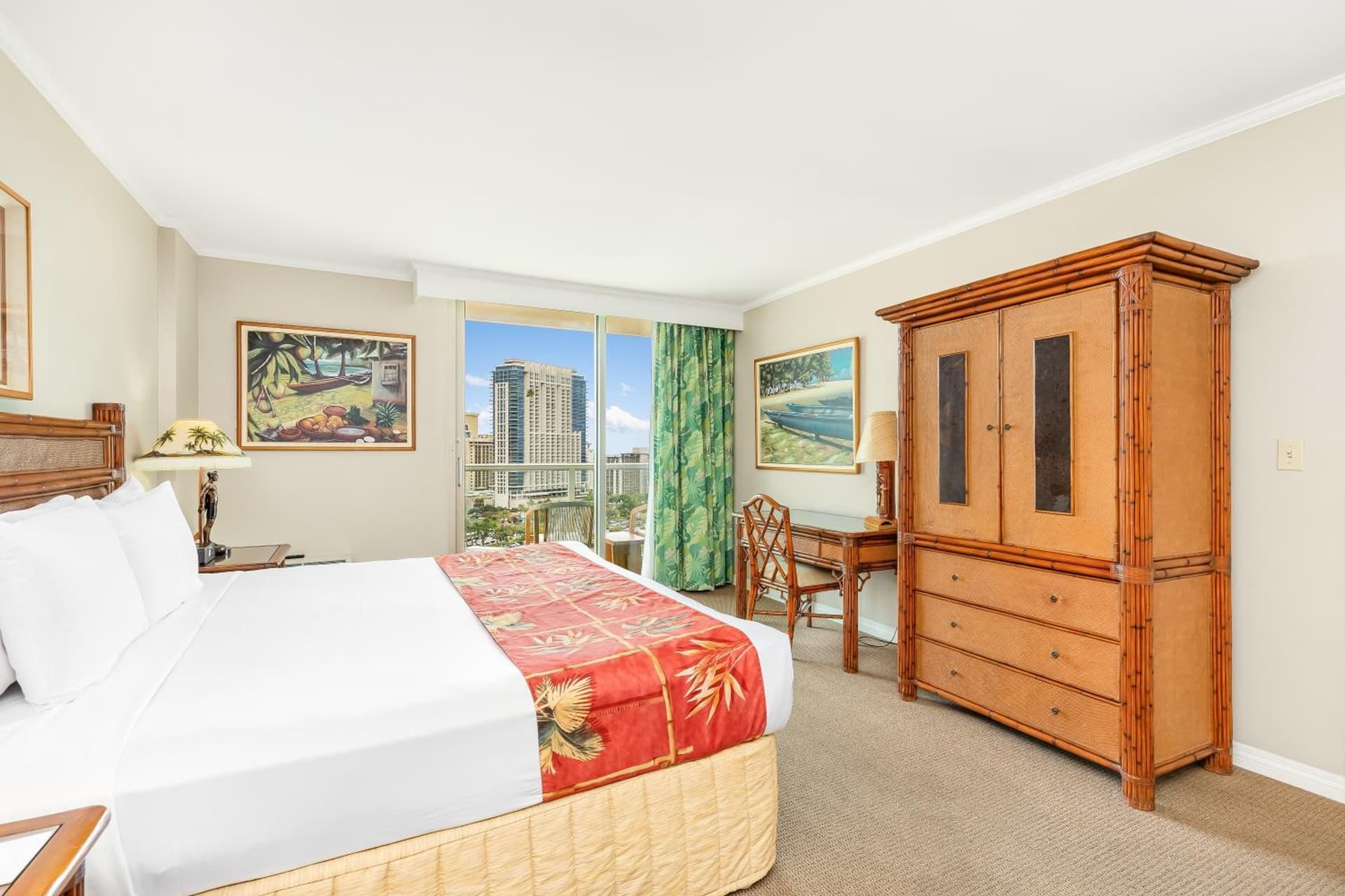 Luana Waikiki Hotel & Suites gallery photo in Honolulu, HI — image 101