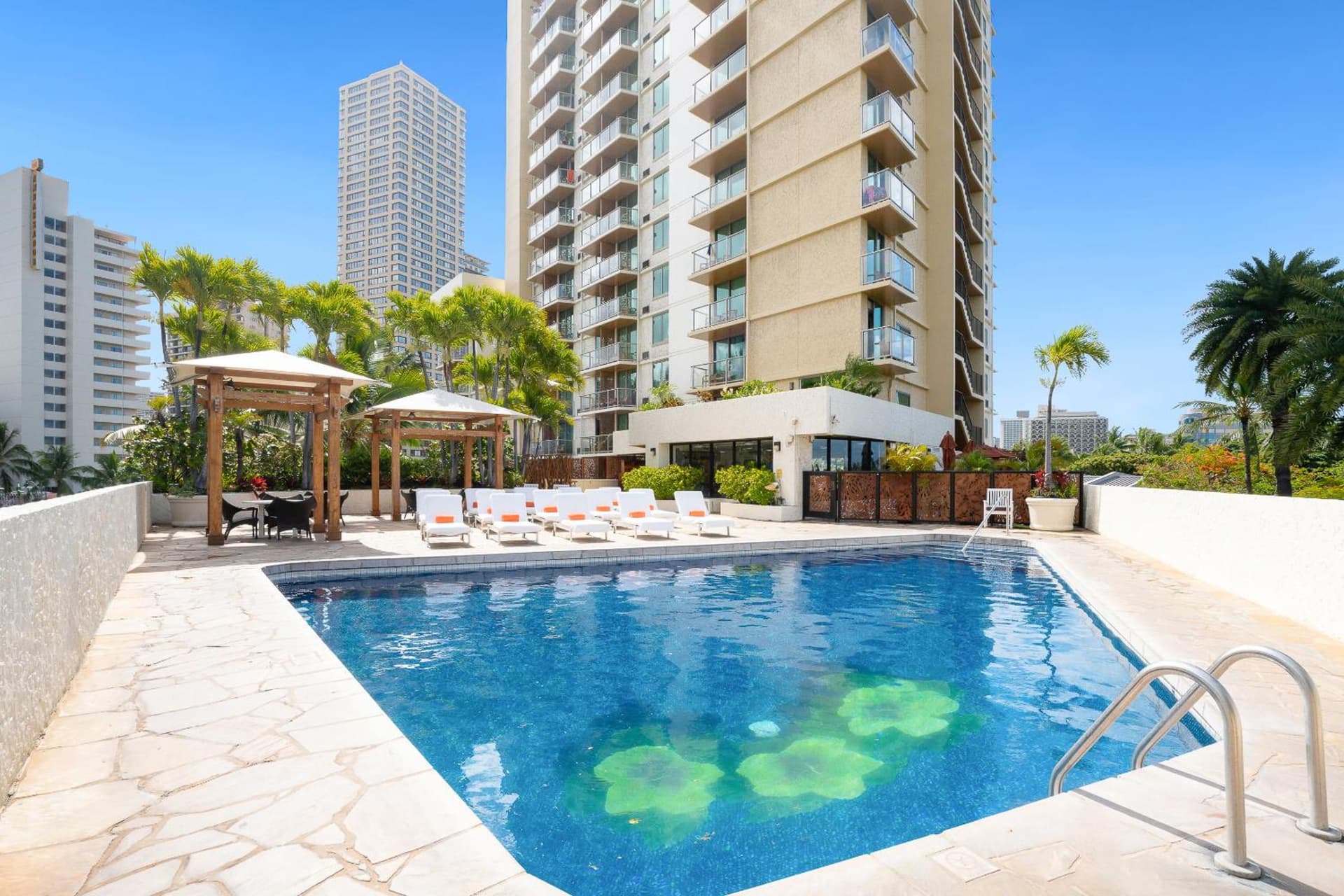 Luana Waikiki Hotel & Suites gallery photo in Honolulu, HI — image 88