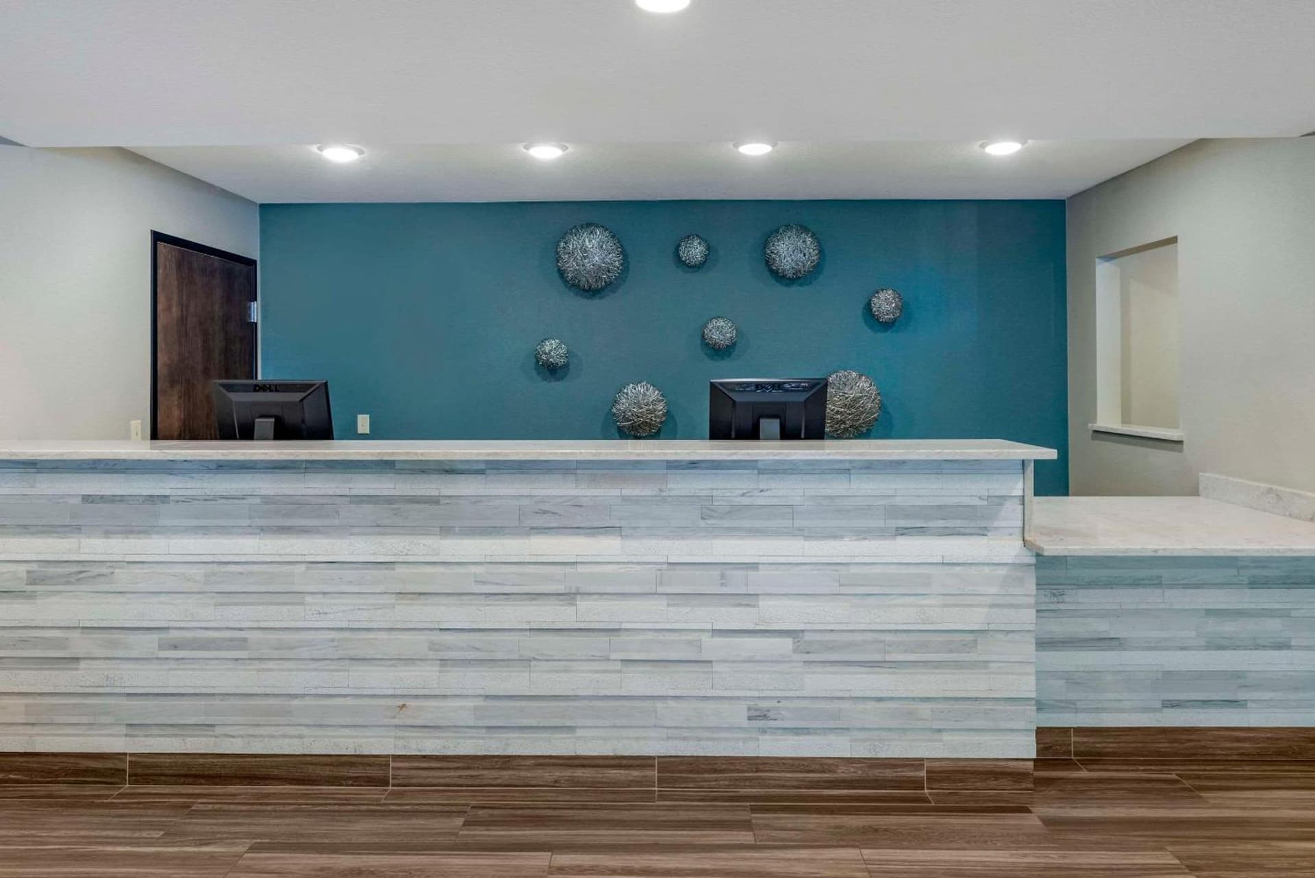Comfort Inn & Suites Tualatin - Lake Oswego South gallery photo in Tualatin, OR — image 16