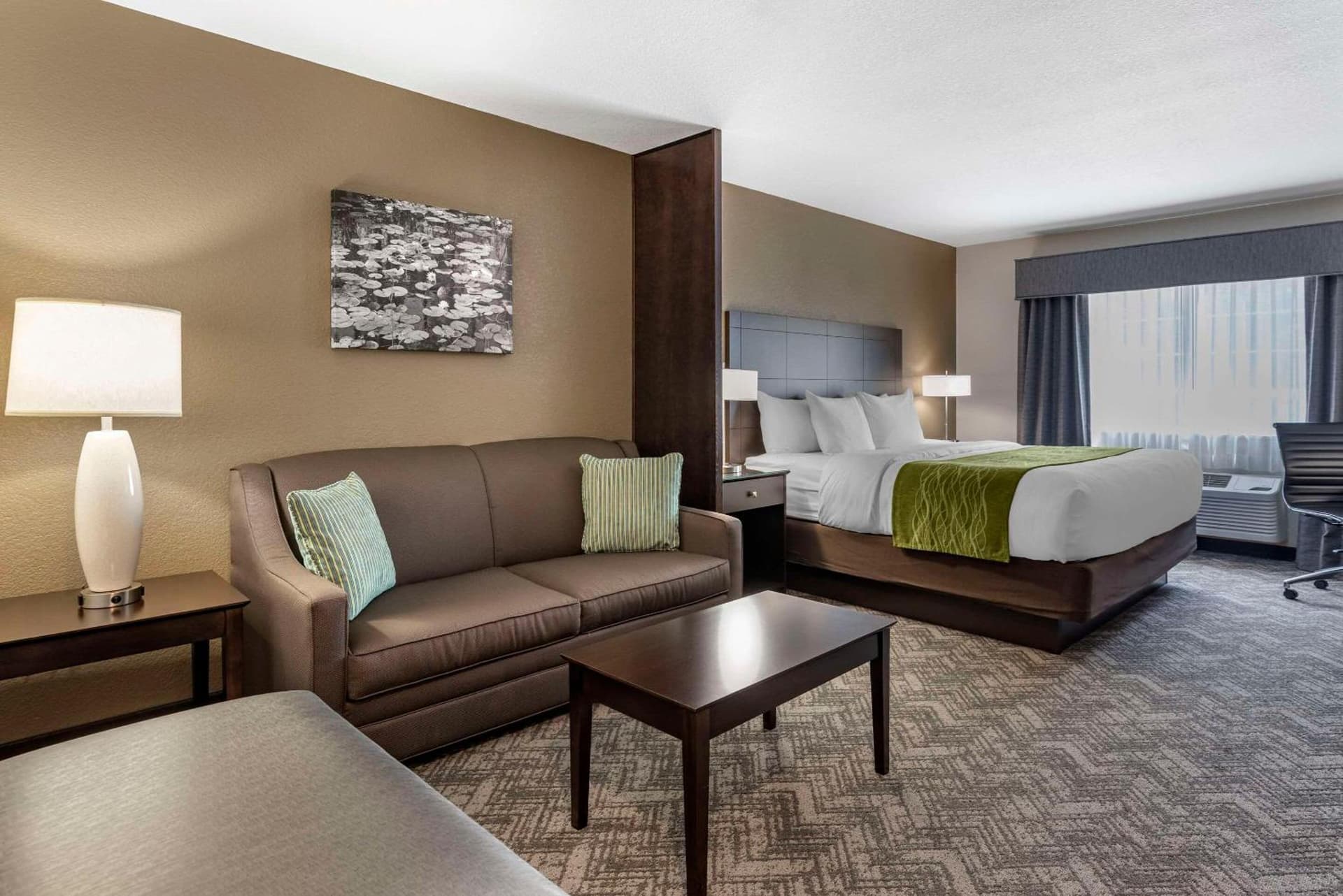 Comfort Inn & Suites Tualatin - Lake Oswego South gallery photo in Tualatin, OR — image 5