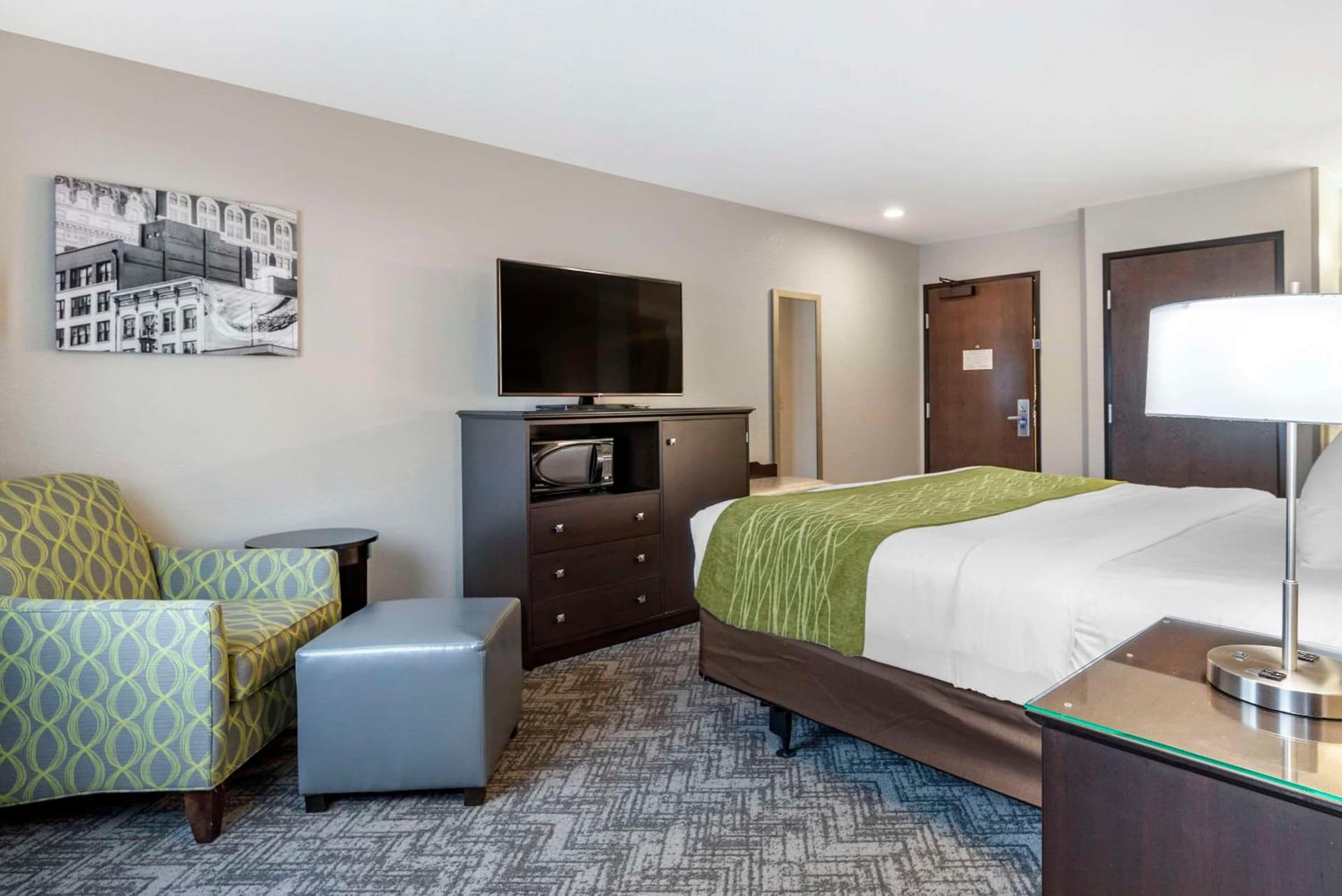 Comfort Inn & Suites Tualatin - Lake Oswego South gallery photo in Tualatin, OR — image 20
