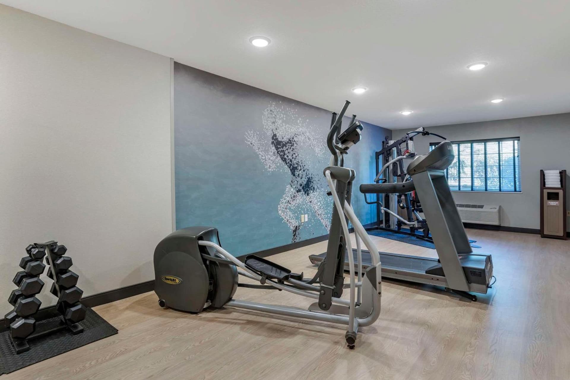 Comfort Inn & Suites Tualatin - Lake Oswego South gallery photo in Tualatin, OR — image 14