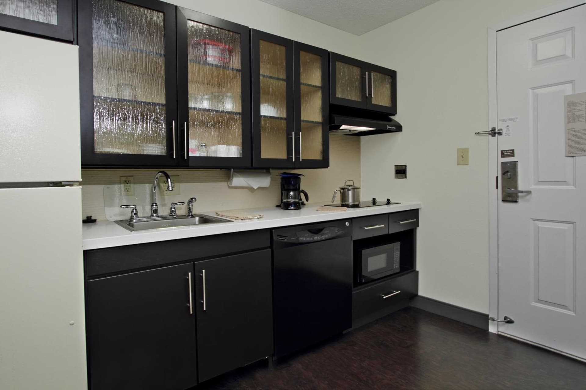Candlewood Suites Rogers-Bentonville by IHG property views in Rogers, AR — gallery photo 3