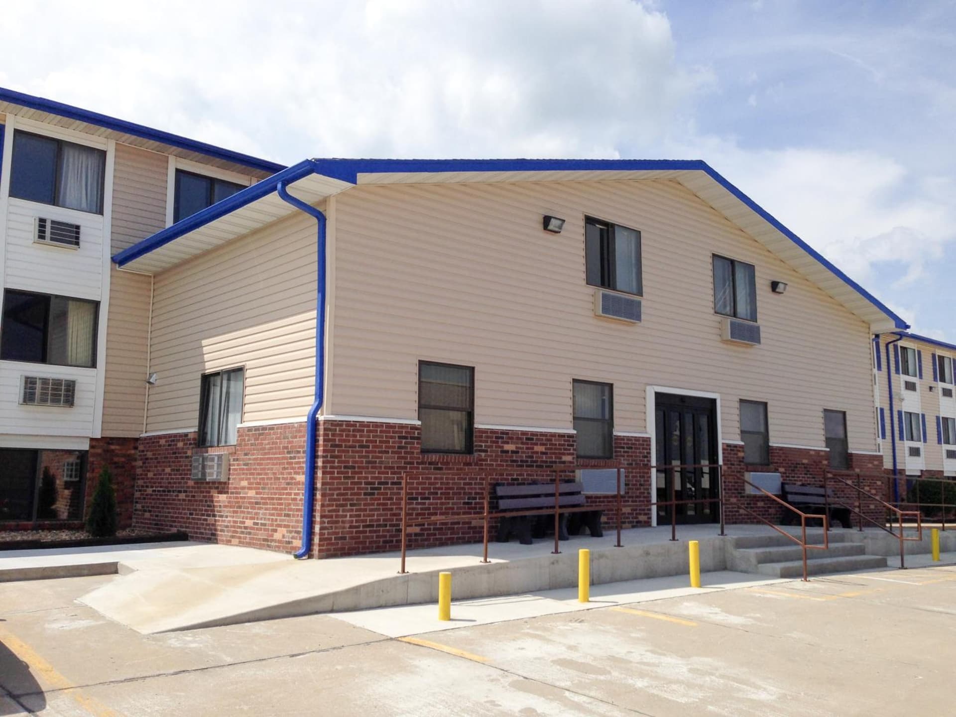 Motel 6-Sedalia, MO interior in Sedalia, MO — gallery photo 2