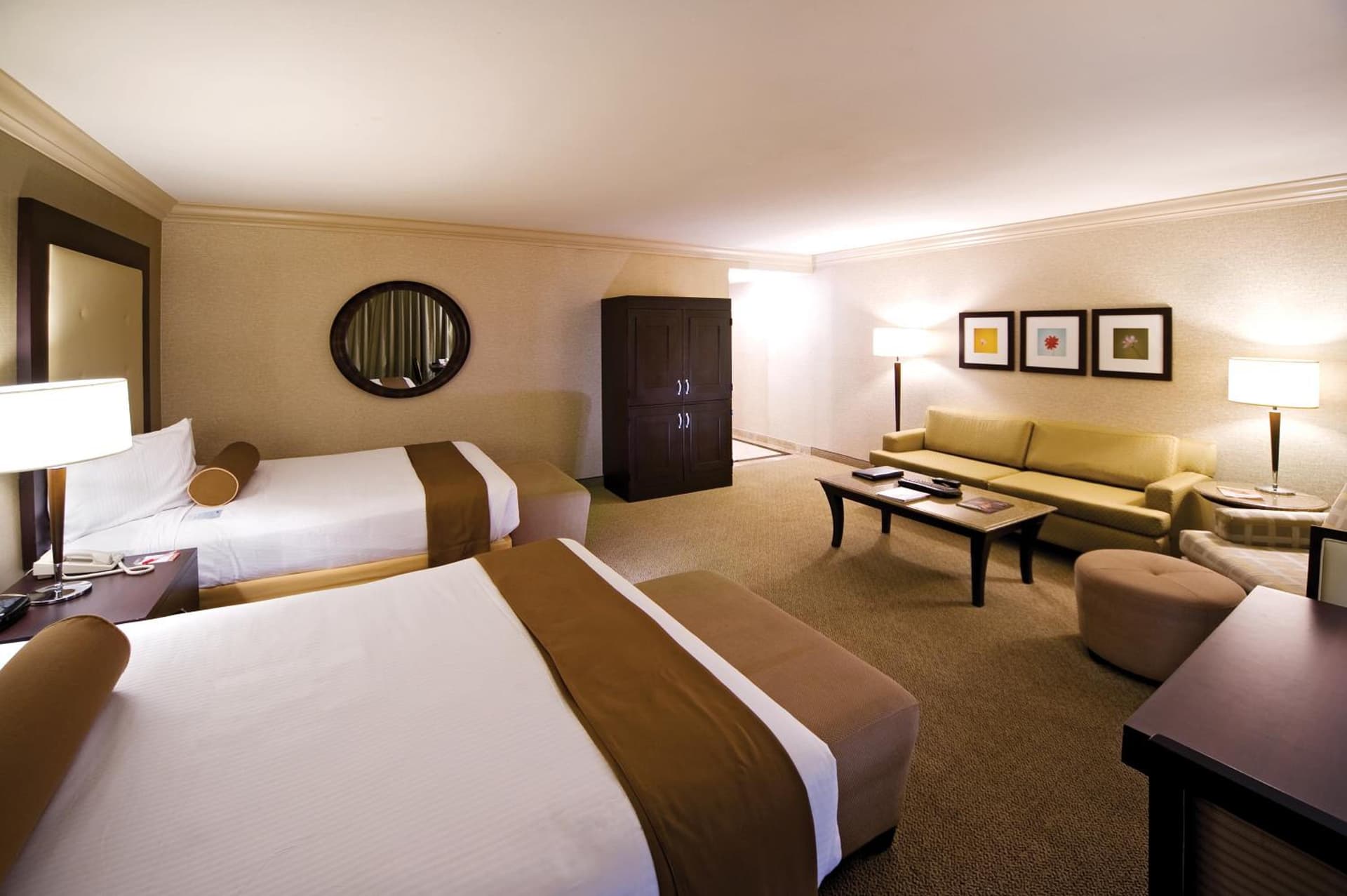 Rio Hotel & Casino, a Destination by Hyatt Hotel gallery photo in Las Vegas, NV — image 152