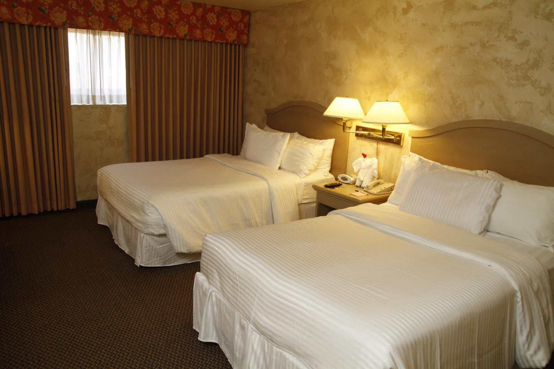 Ramada by Wyndham Viscount Suites Tucson East gallery photo in Tucson, AZ — image 29