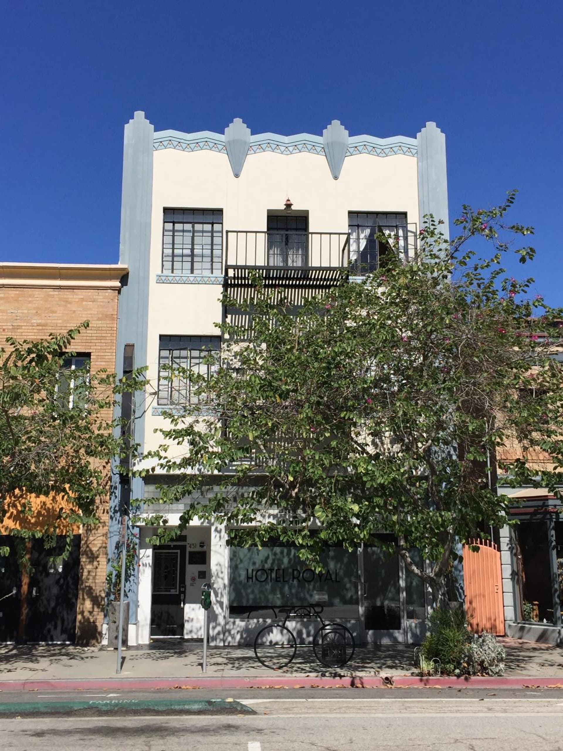 Hotel Royal gallery photo in Long Beach, CA — image 21
