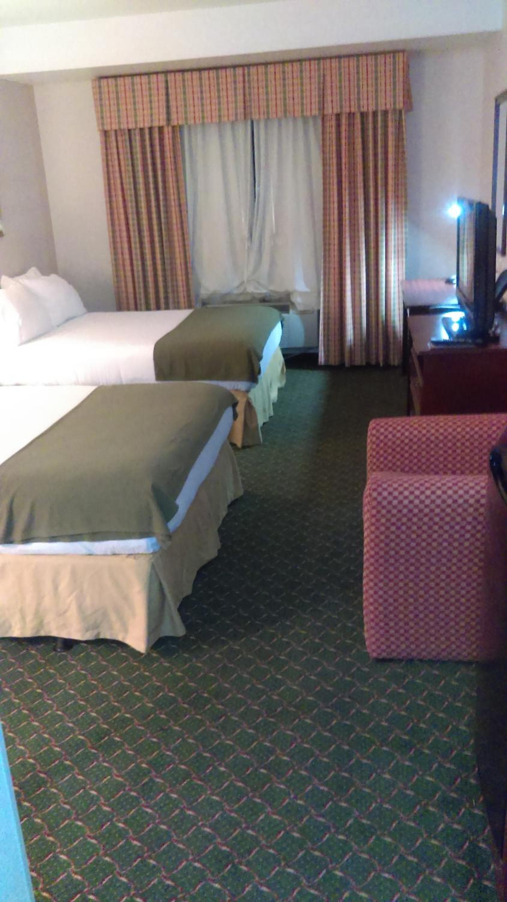 Country Inn & Suites by Radisson, Fort Worth West l-30 NAS JRB gallery photo in Fort Worth, TX — image 15