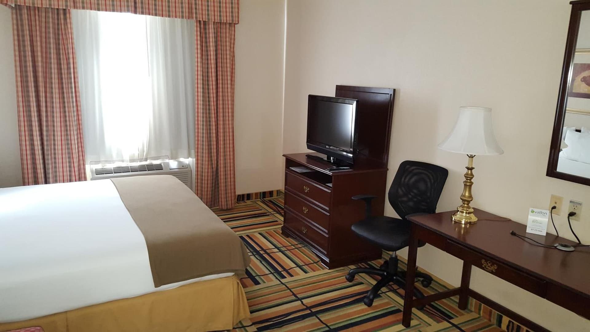 Country Inn & Suites by Radisson, Fort Worth West l-30 NAS JRB gallery photo in Fort Worth, TX — image 7