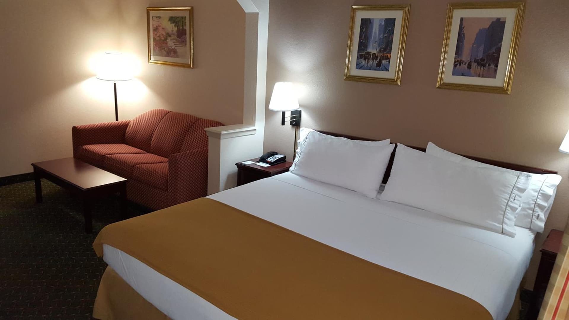 Country Inn & Suites by Radisson, Fort Worth West l-30 NAS JRB gallery photo in Fort Worth, TX — image 66