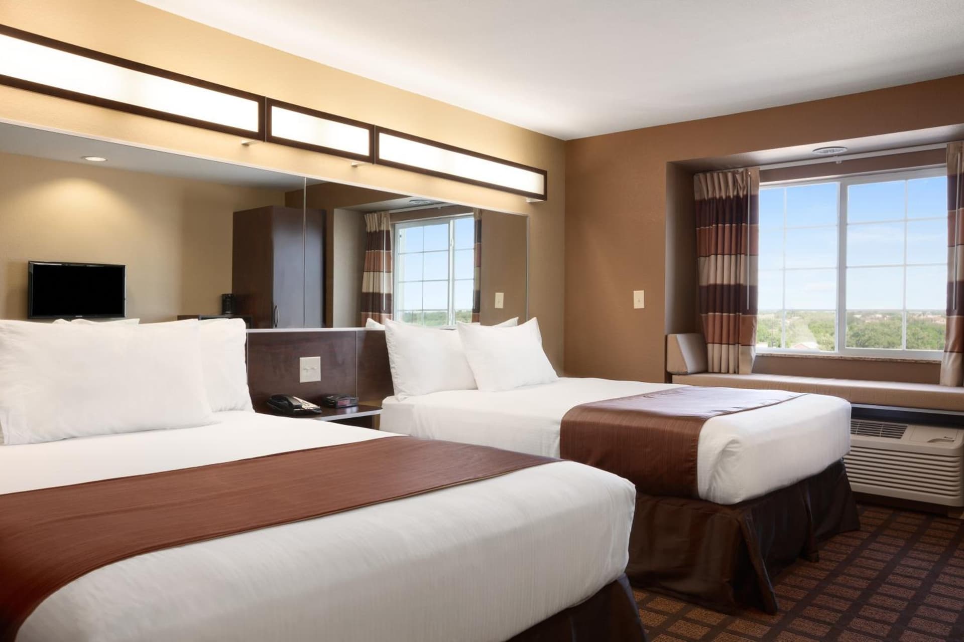Microtel Inn & Suites Pleasanton interior in Pleasanton, TX — gallery photo 2