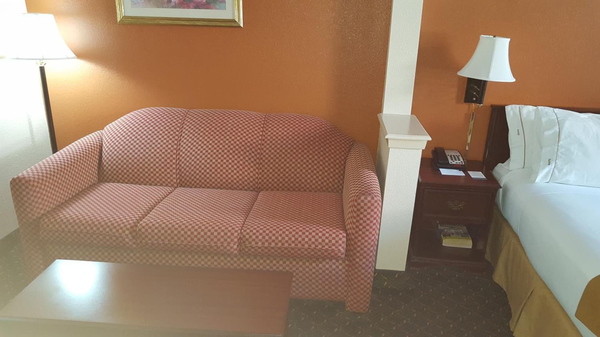 Country Inn & Suites by Radisson, Fort Worth West l-30 NAS JRB gallery photo in Fort Worth, TX — image 17