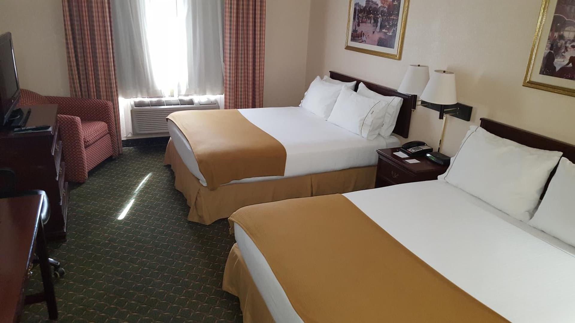 Country Inn & Suites by Radisson, Fort Worth West l-30 NAS JRB gallery photo in Fort Worth, TX — image 69