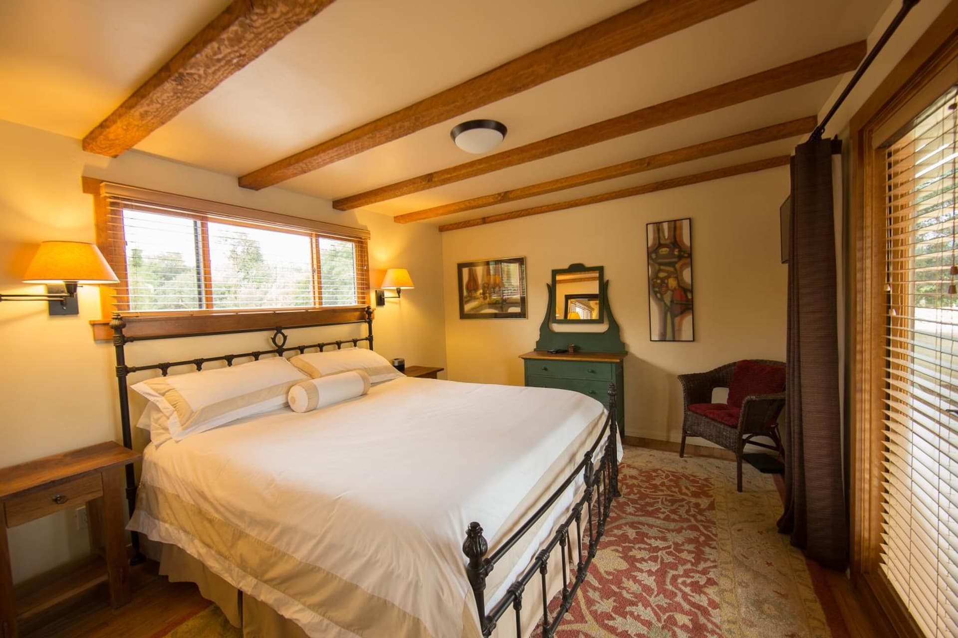 Blue Iguana Inn gallery photo in Ojai, CA — image 18