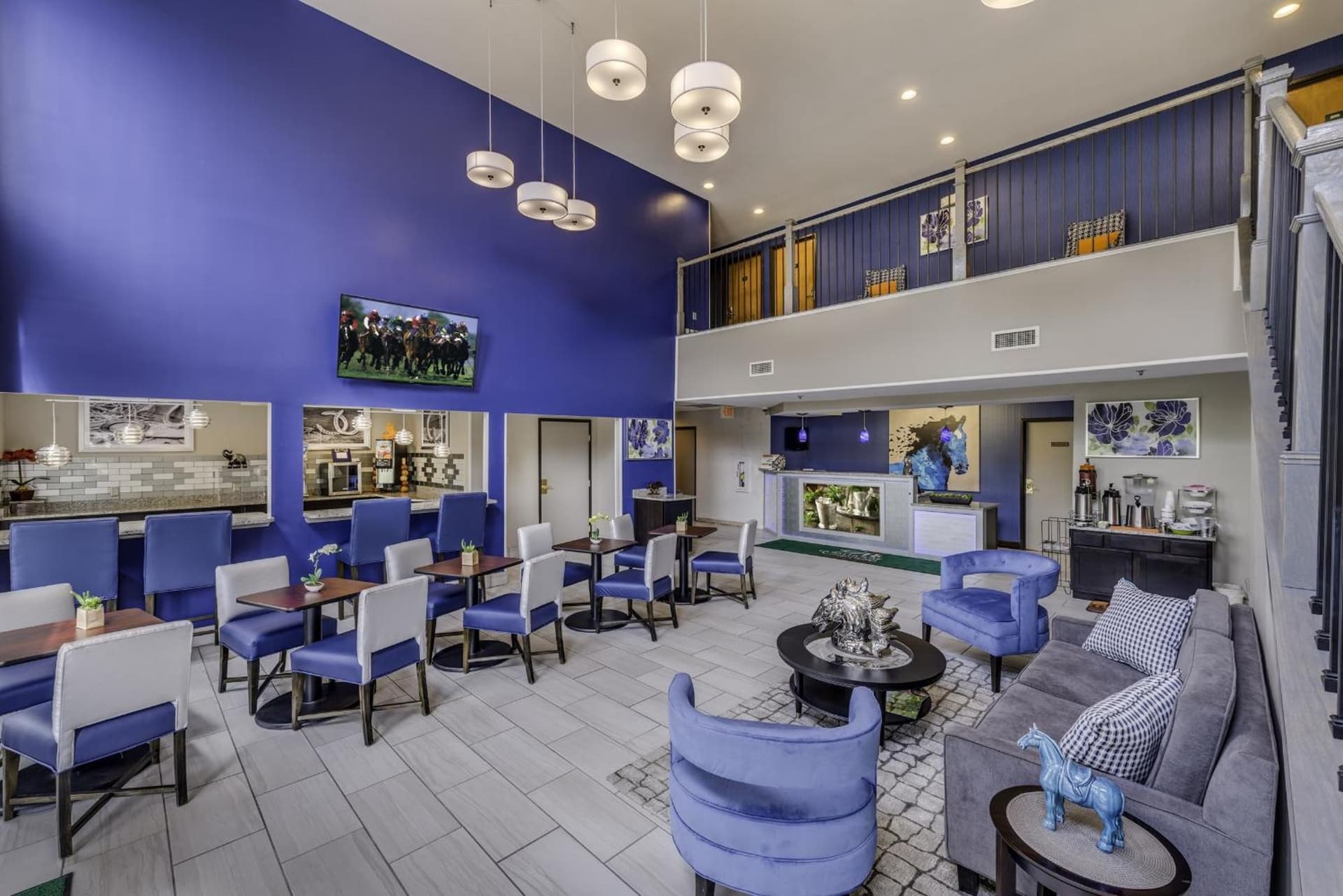 Guesthouse Inn & Suites Lexington interior in Lexington, KY — gallery photo 2