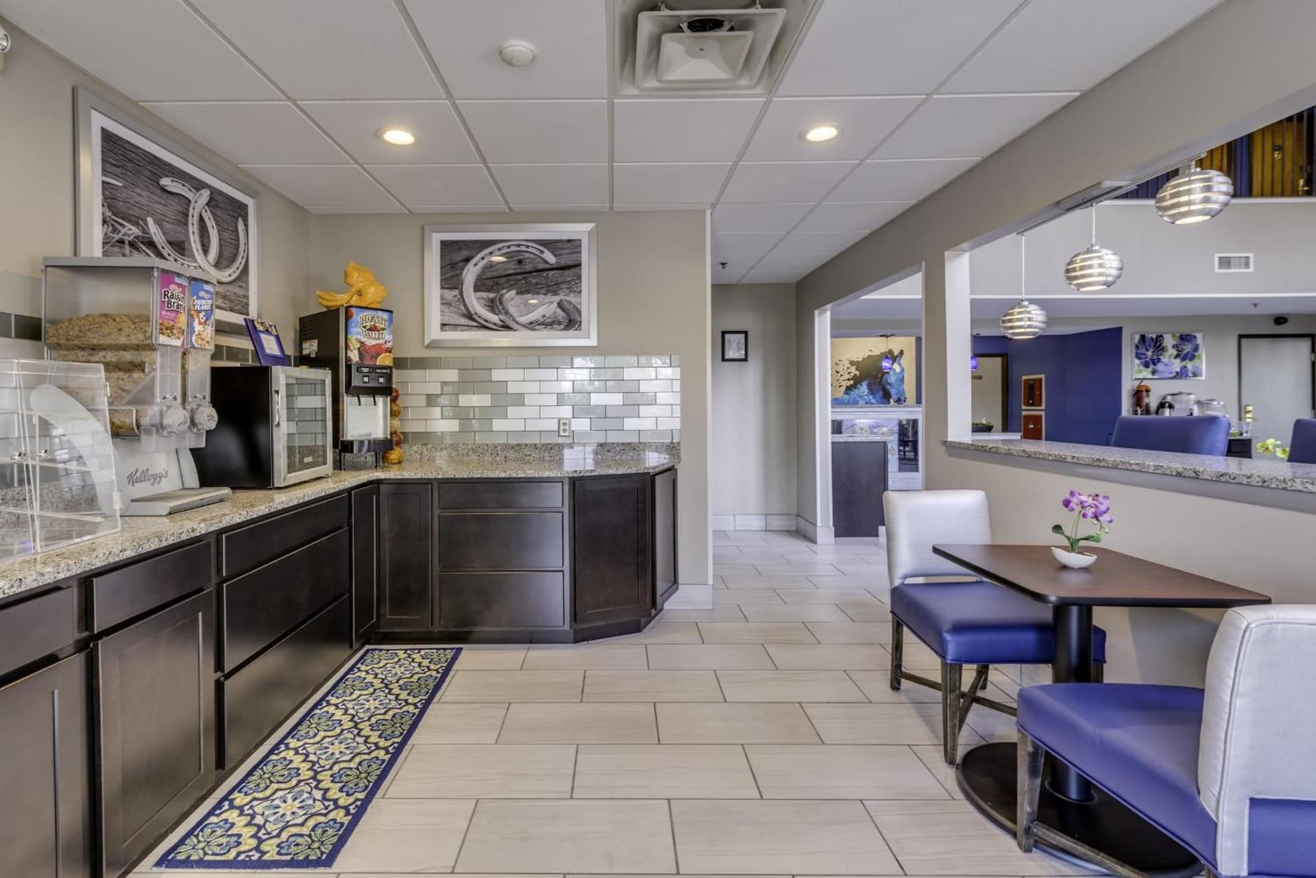 Guesthouse Inn & Suites Lexington gallery photo in Lexington, KY — image 38