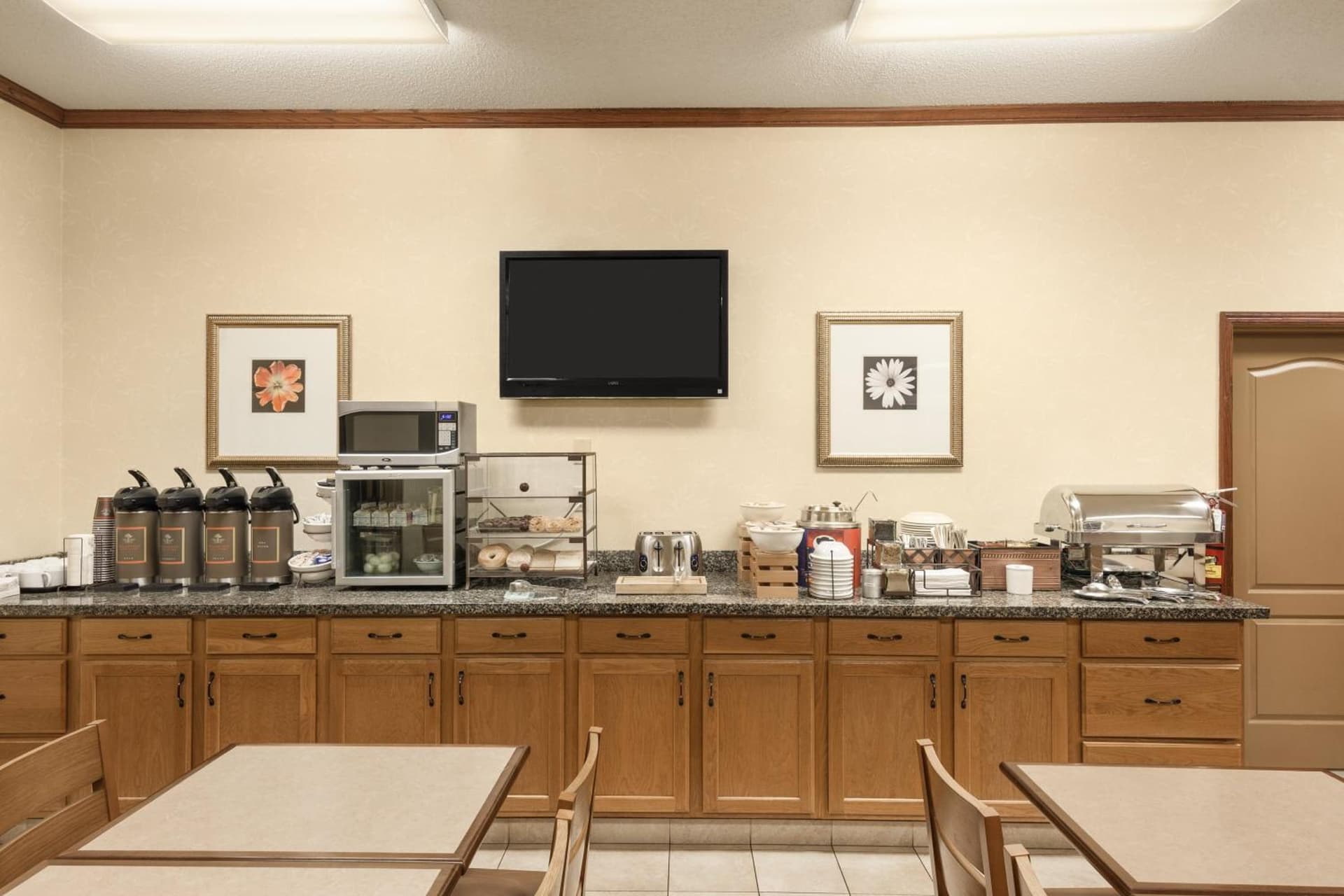 Country Inn & Suites by Radisson, Sioux Falls gallery photo in Sioux Falls, SD — image 15