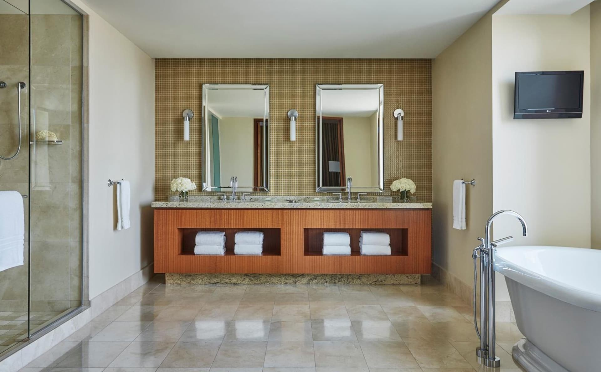 Four Seasons St. Louis gallery photo in Saint Louis, MO — image 36