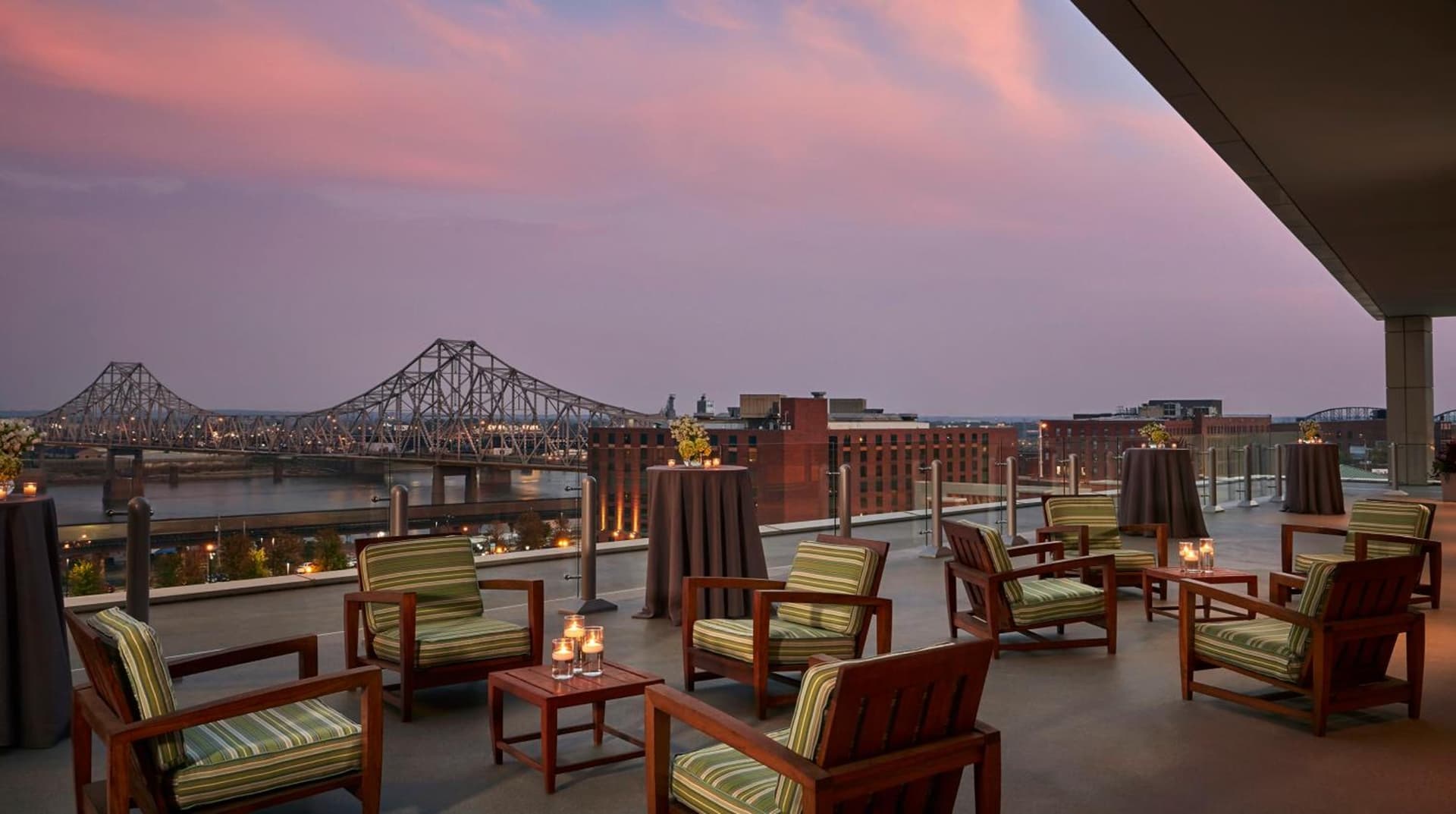Four Seasons St. Louis property views in Saint Louis, MO — gallery photo 3