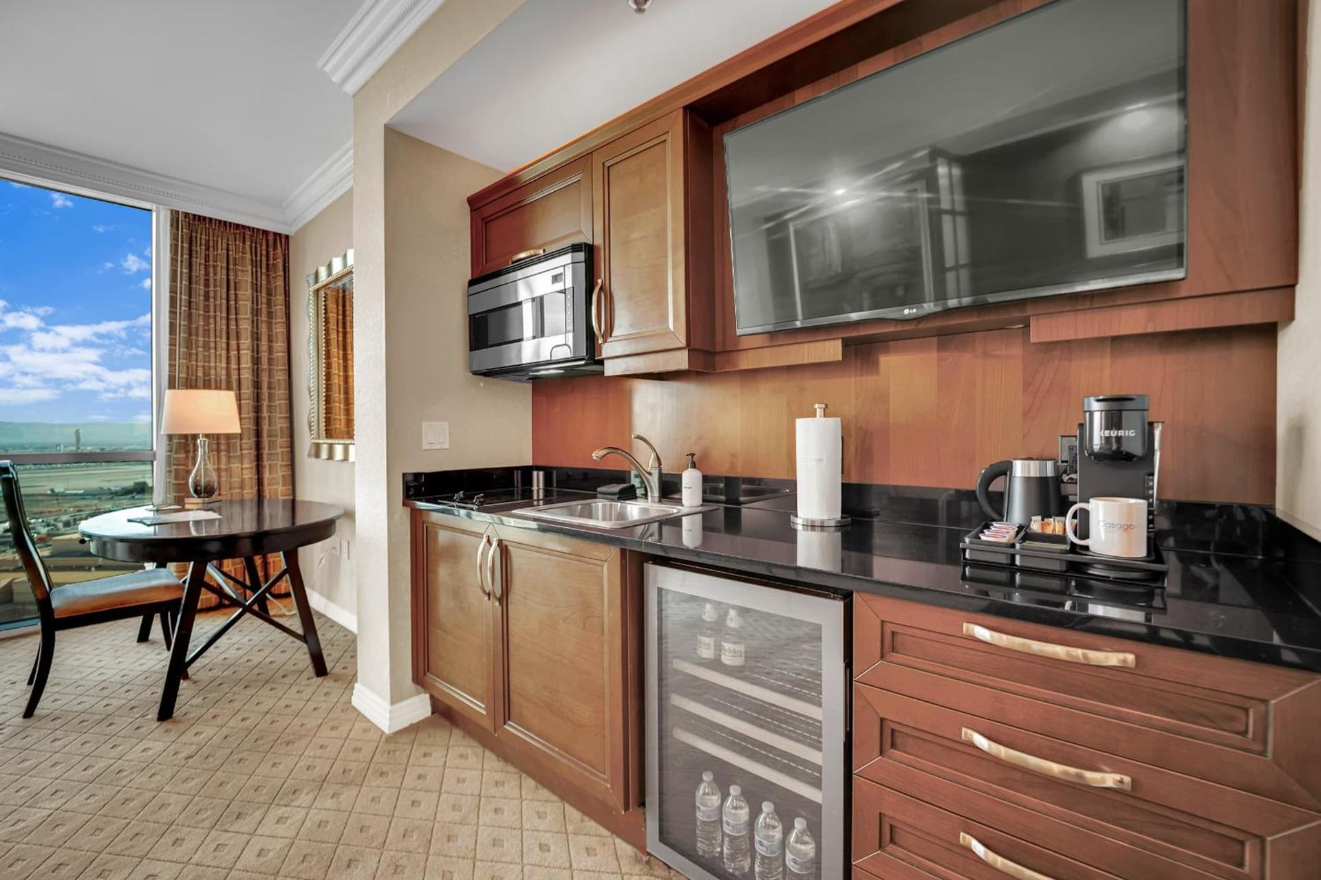 Sakura Serenity Studio-No Resort Fee gallery photo in Paradise, NV — image 43