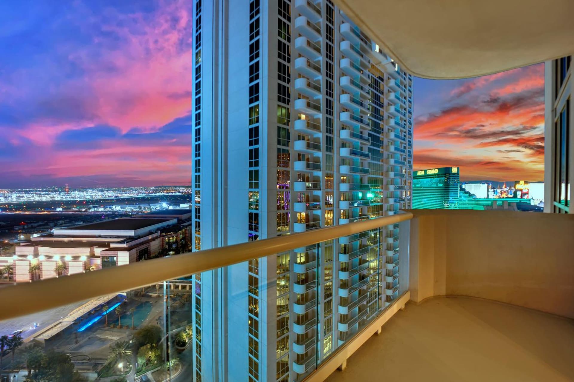 Kintsugi Retreat-Condo-StripView-No Resort Fee gallery photo in Paradise, NV — image 53