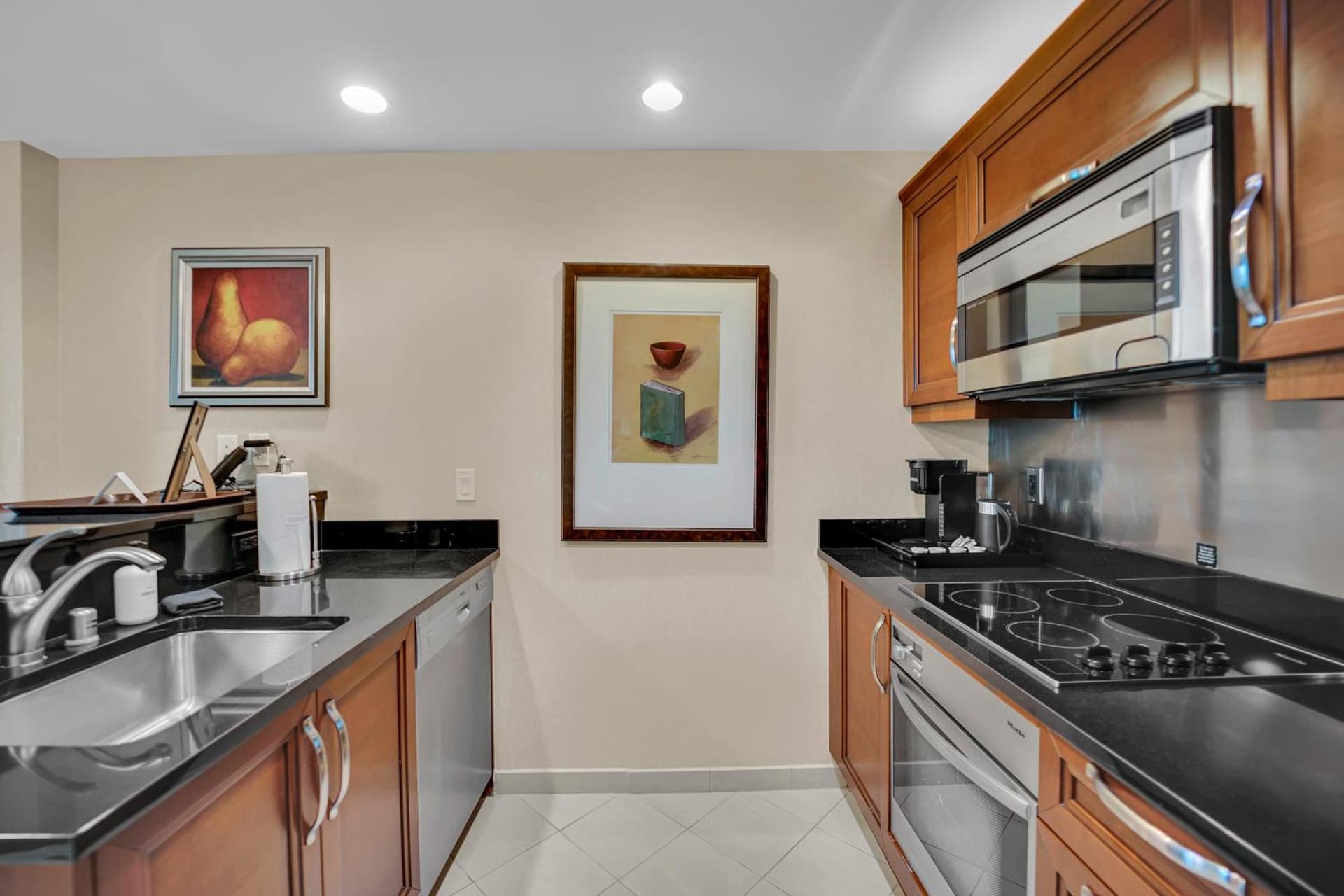 Kintsugi Retreat-Condo-StripView-No Resort Fee gallery photo in Paradise, NV — image 13