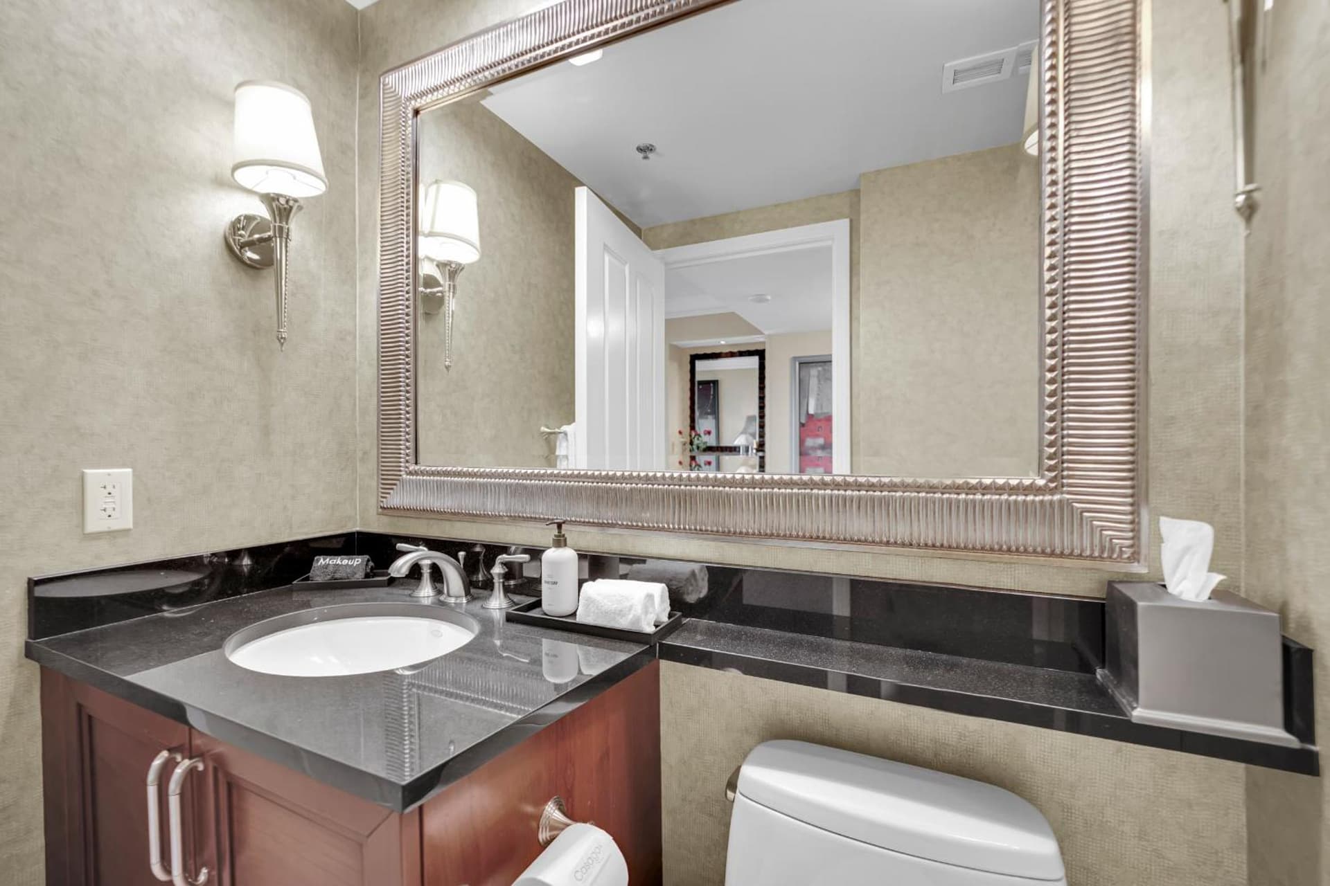 Kintsugi Retreat-Condo-StripView-No Resort Fee gallery photo in Paradise, NV — image 47