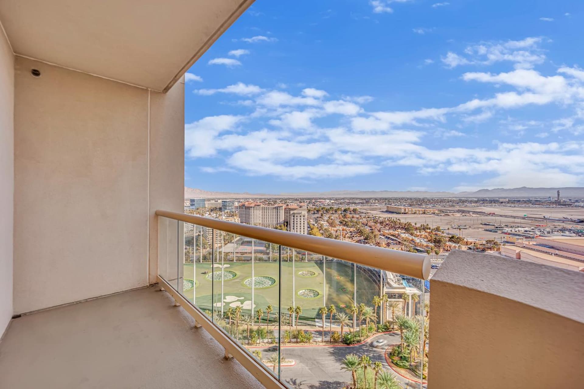 Kintsugi Retreat-Condo-StripView-No Resort Fee gallery photo in Paradise, NV — image 88