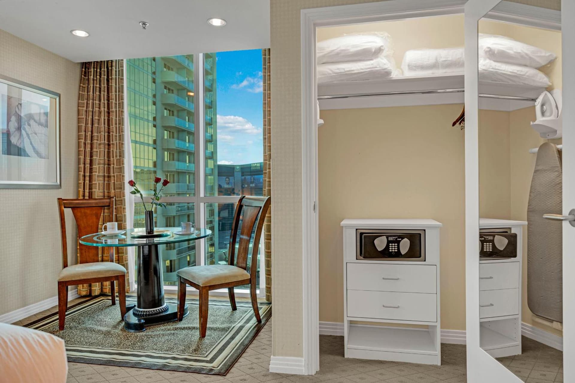 Kintsugi Retreat-Condo-StripView-No Resort Fee gallery photo in Paradise, NV — image 77