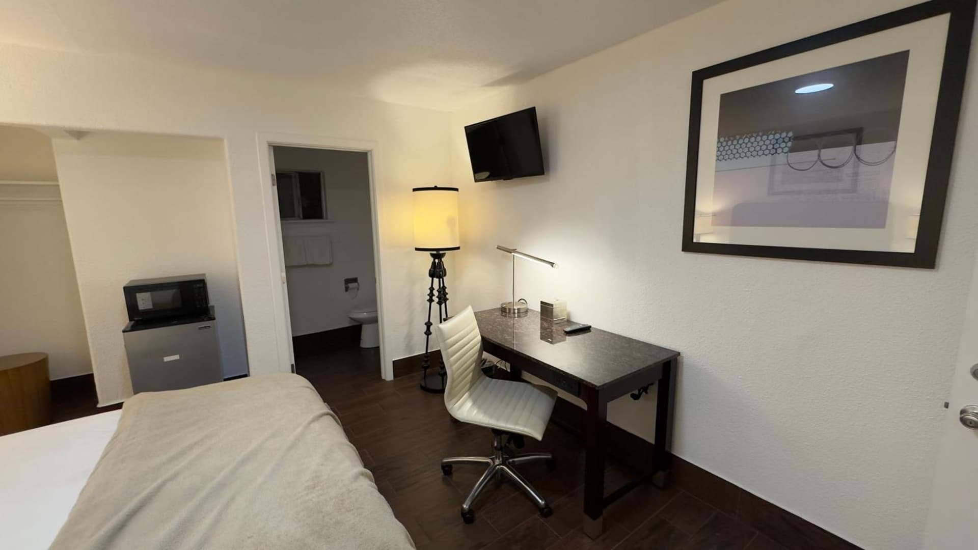 Budget Motel gallery photo in Gilroy, CA — image 29
