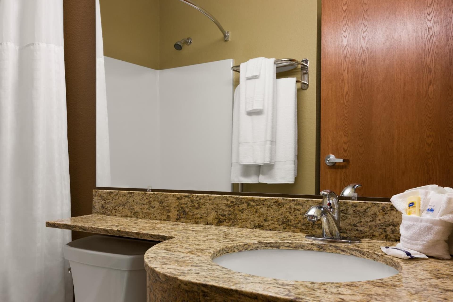 Microtel Inn & Suites by Wyndham gallery photo in Midland, TX — image 27