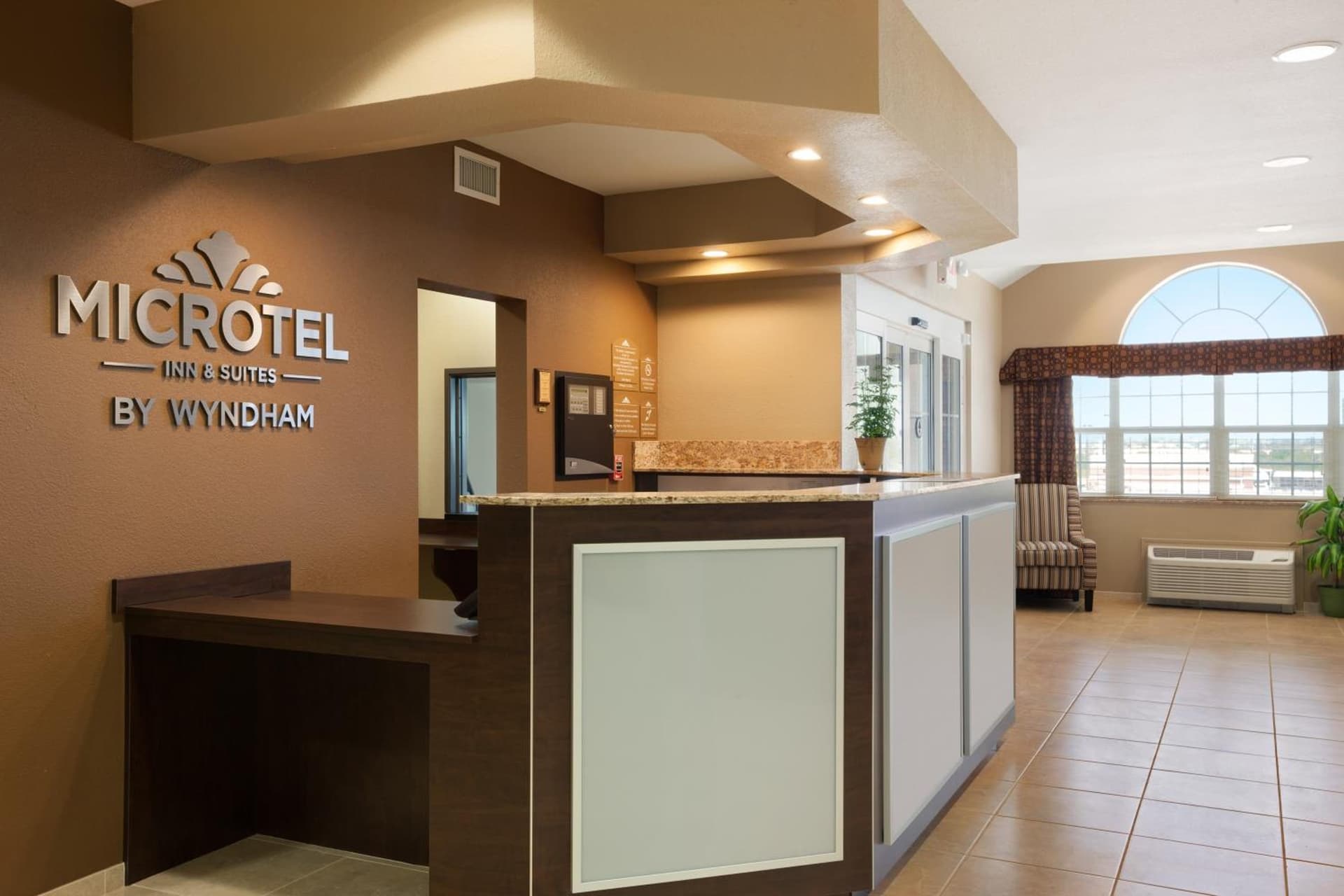 Microtel Inn & Suites by Wyndham gallery photo in Midland, TX — image 34