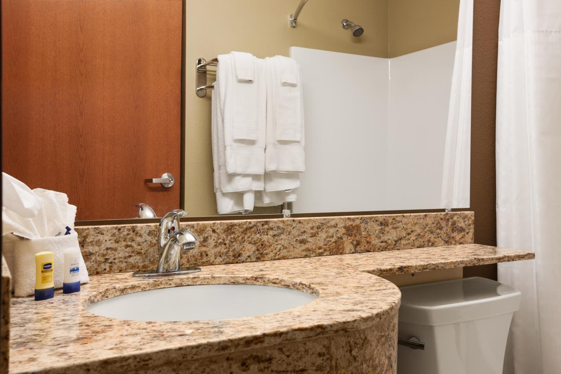Microtel Inn & Suites by Wyndham gallery photo in Midland, TX — image 20